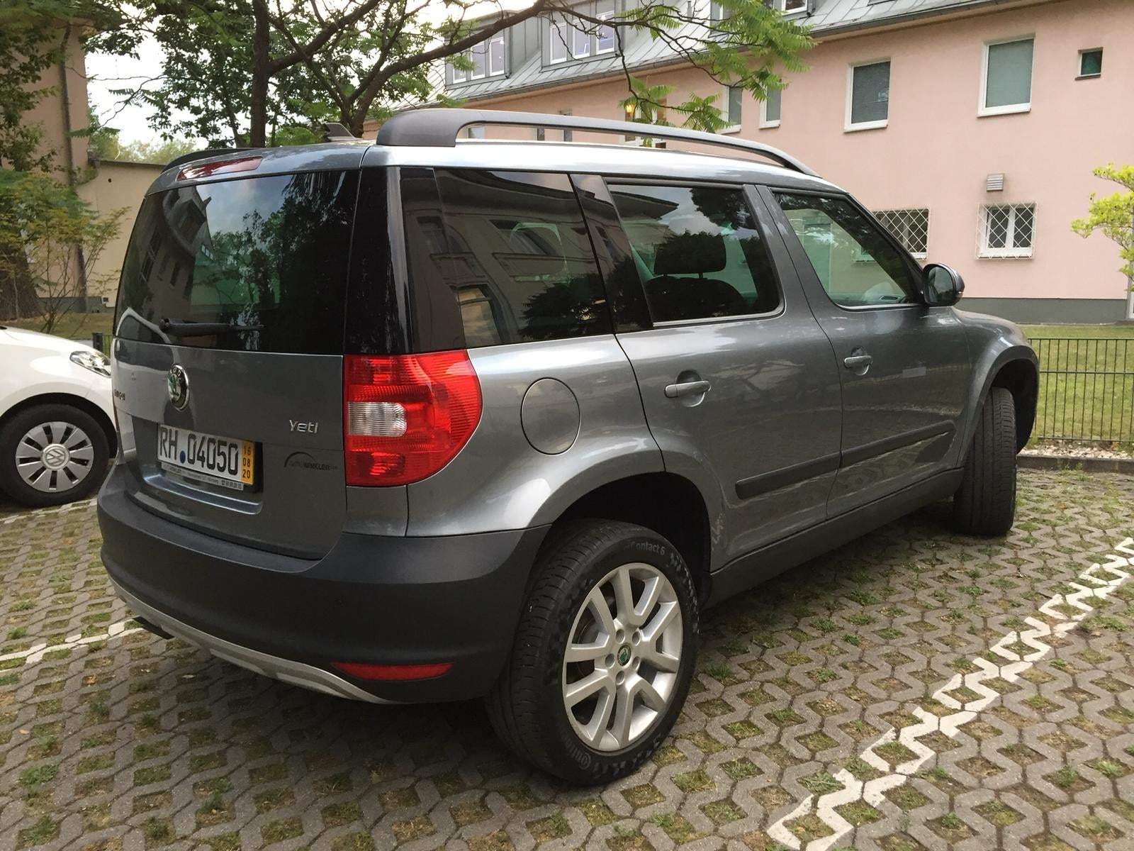 Skoda Yeti 2.0 TDI 4x4 ALLRAD con Control de velocidad