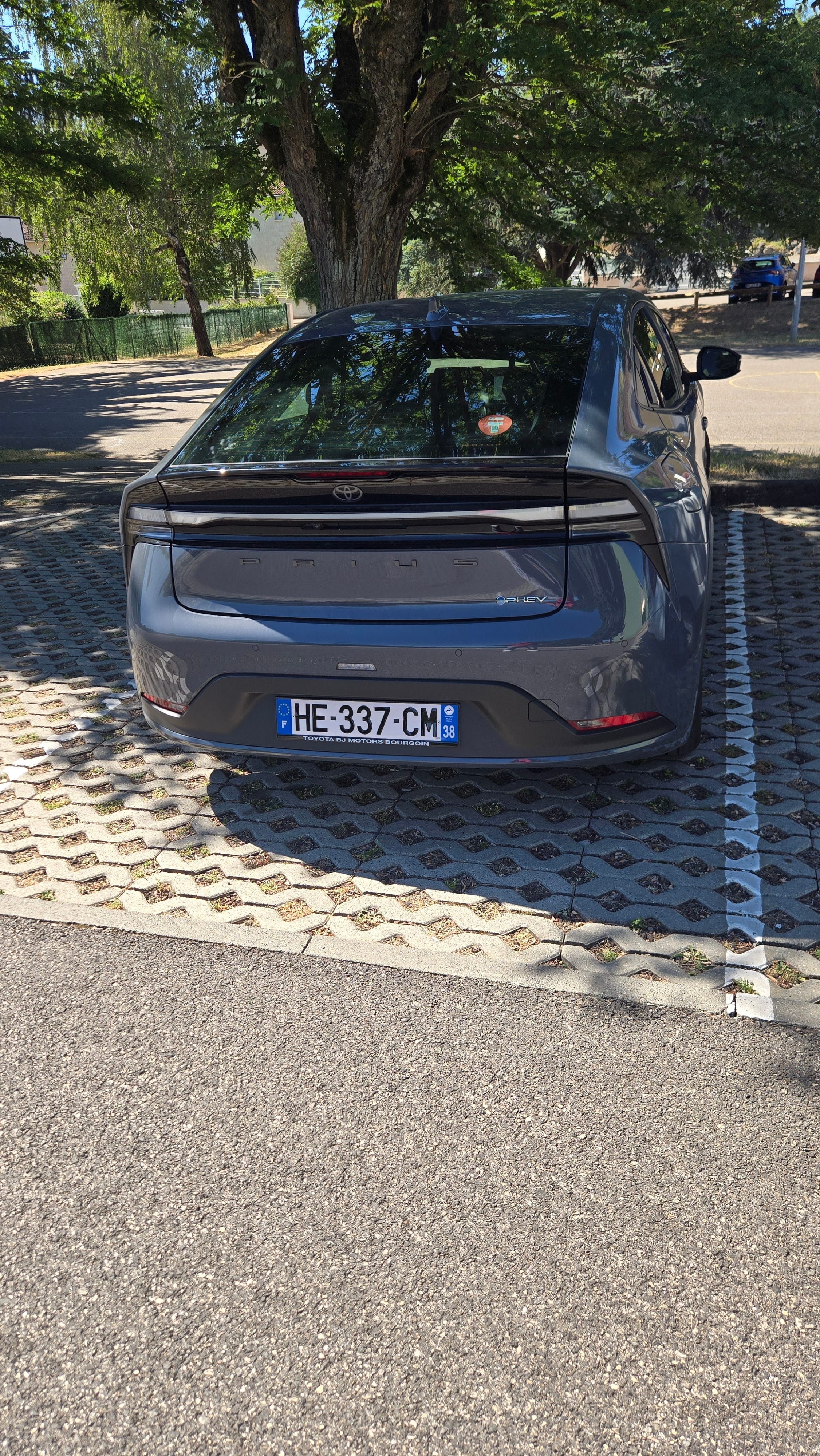 Toyota Prius V avec Caméra de recul