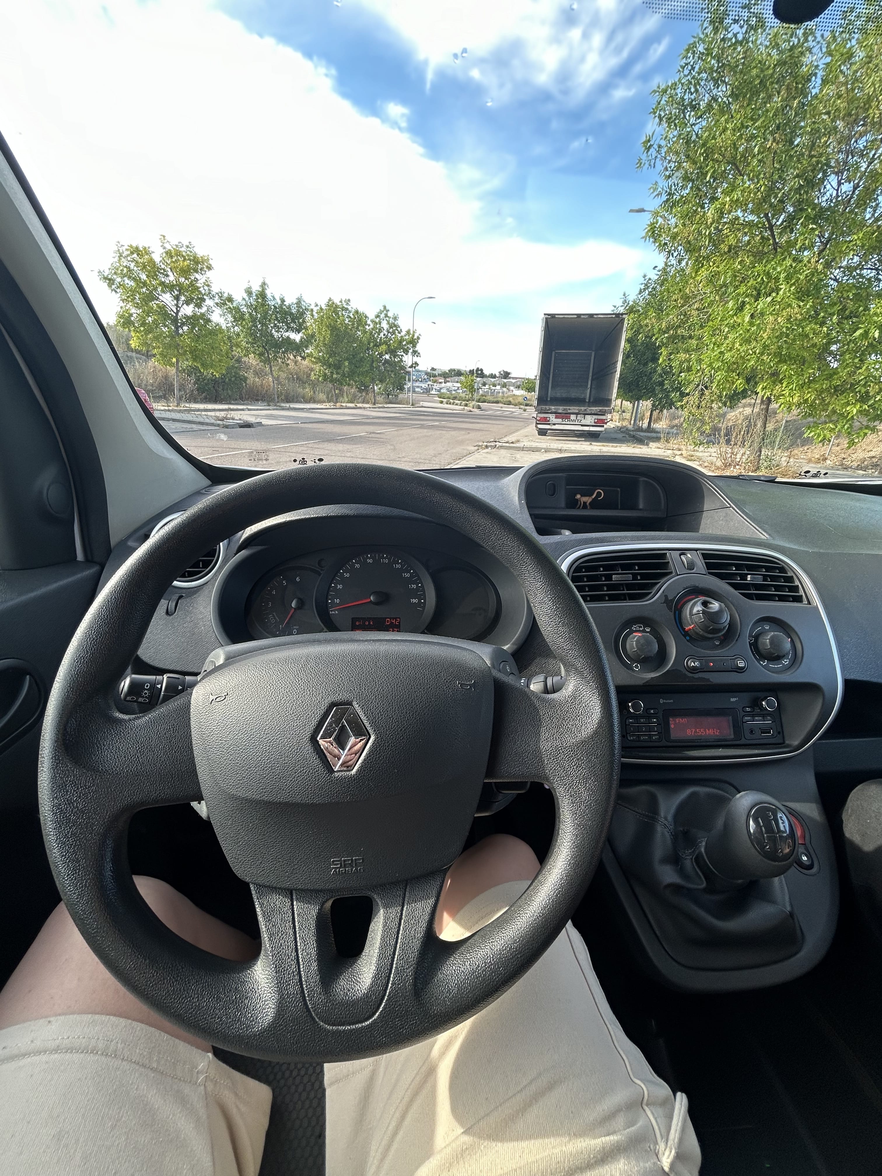 Renault Kangoo Express con Entrada de Audio/iPod