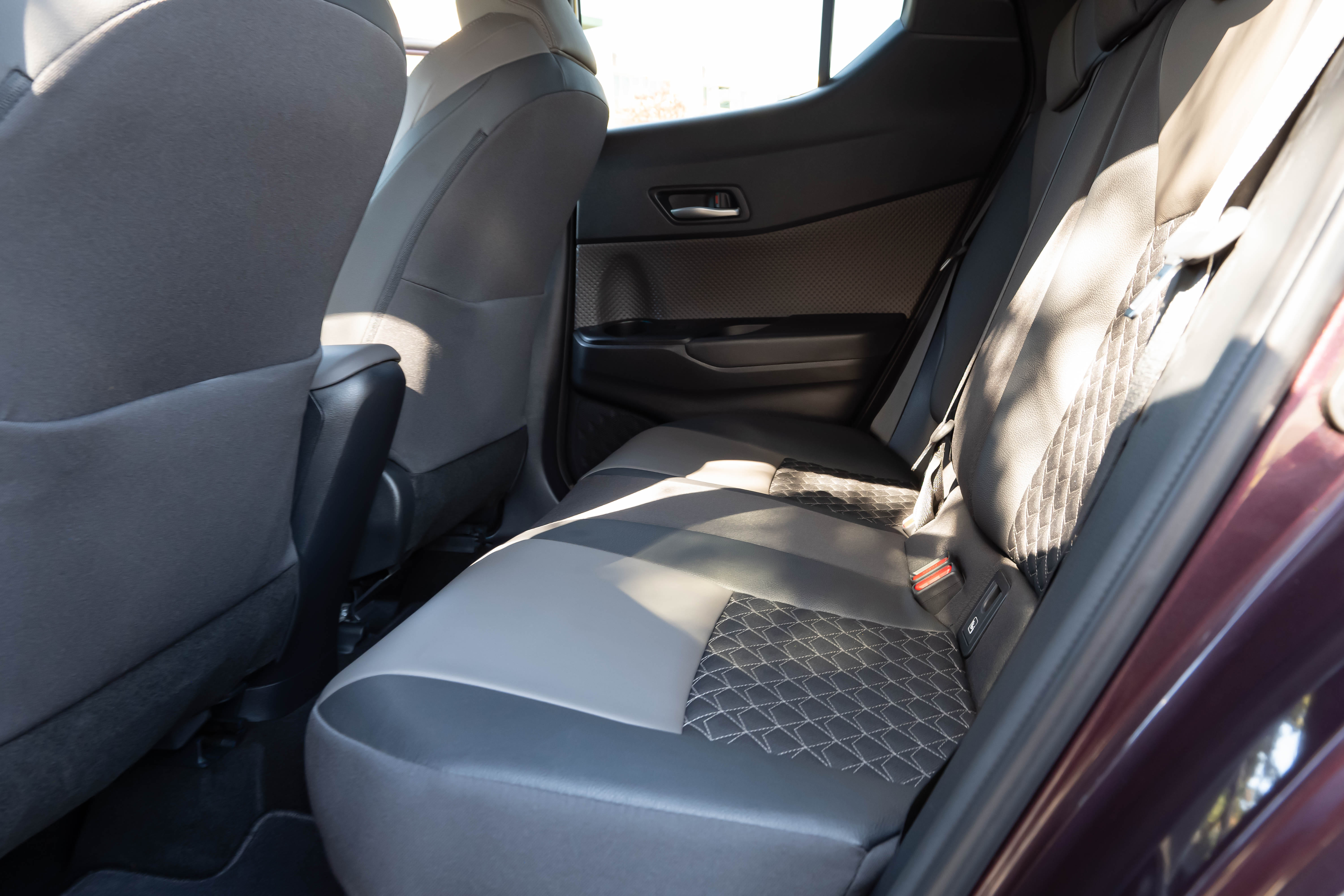 Toyota C-HR Hybrid avec Régulateur de vitesse