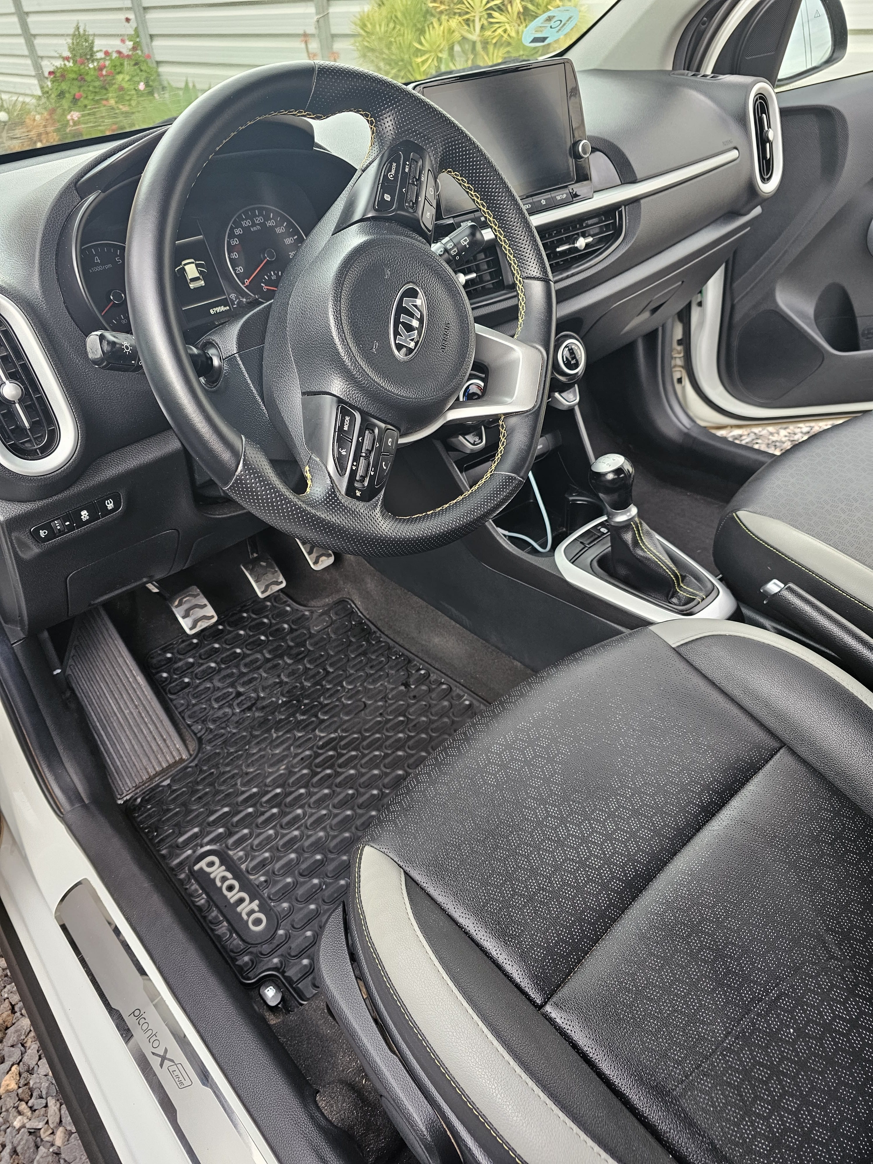 Kia Picanto 1.3 sin plomo 95 con Android Auto