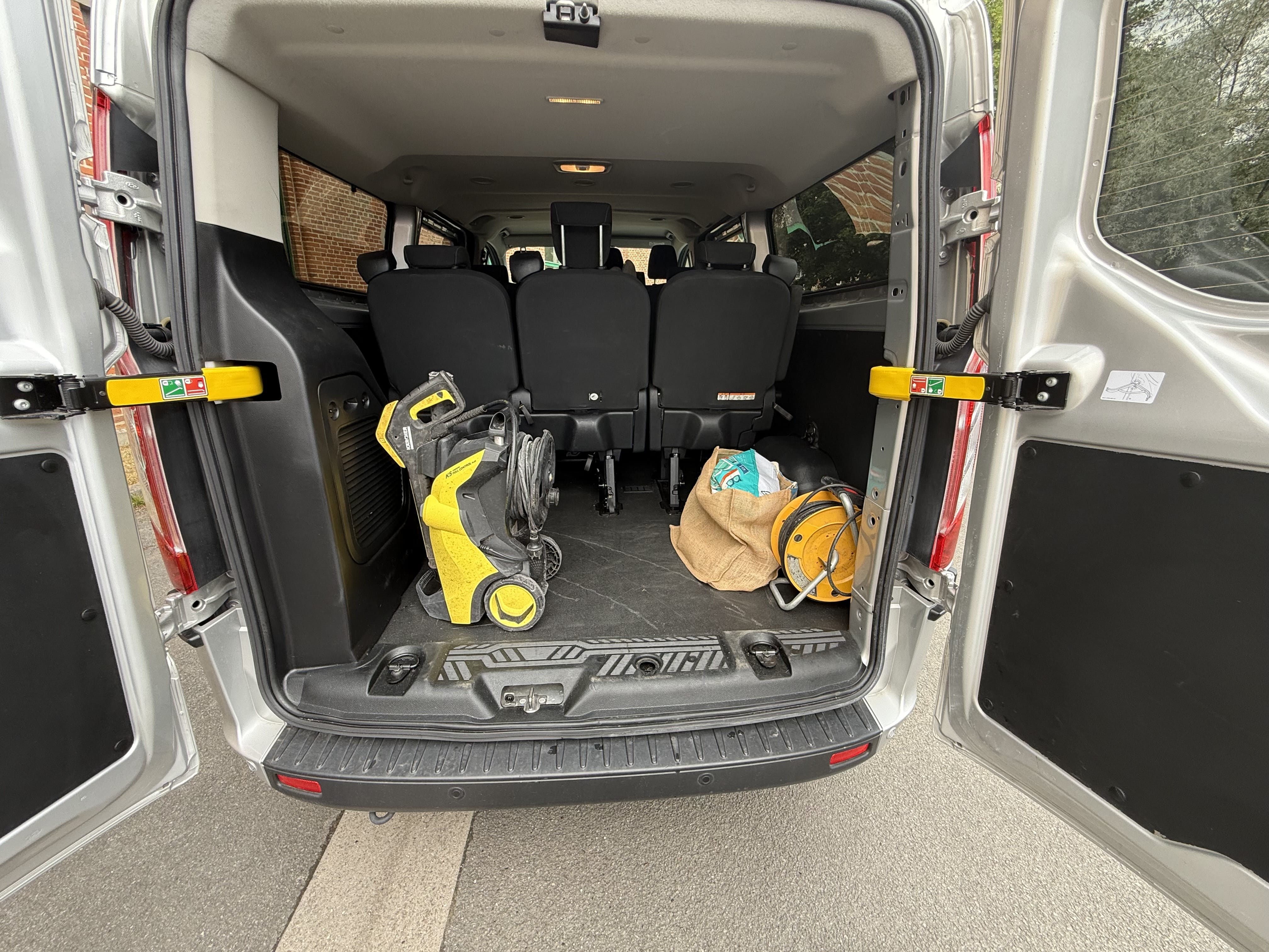 Ford Transit Custom Kombi avec Audio Bluetooth