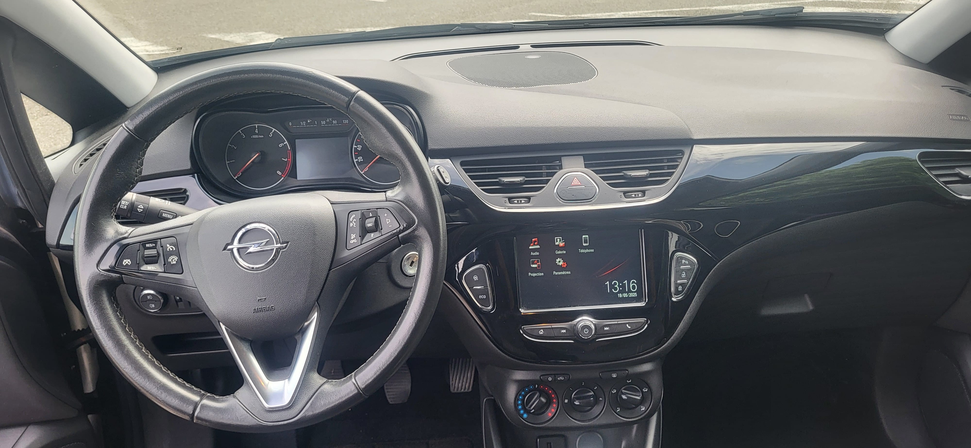 Opel Corsa avec Chaines