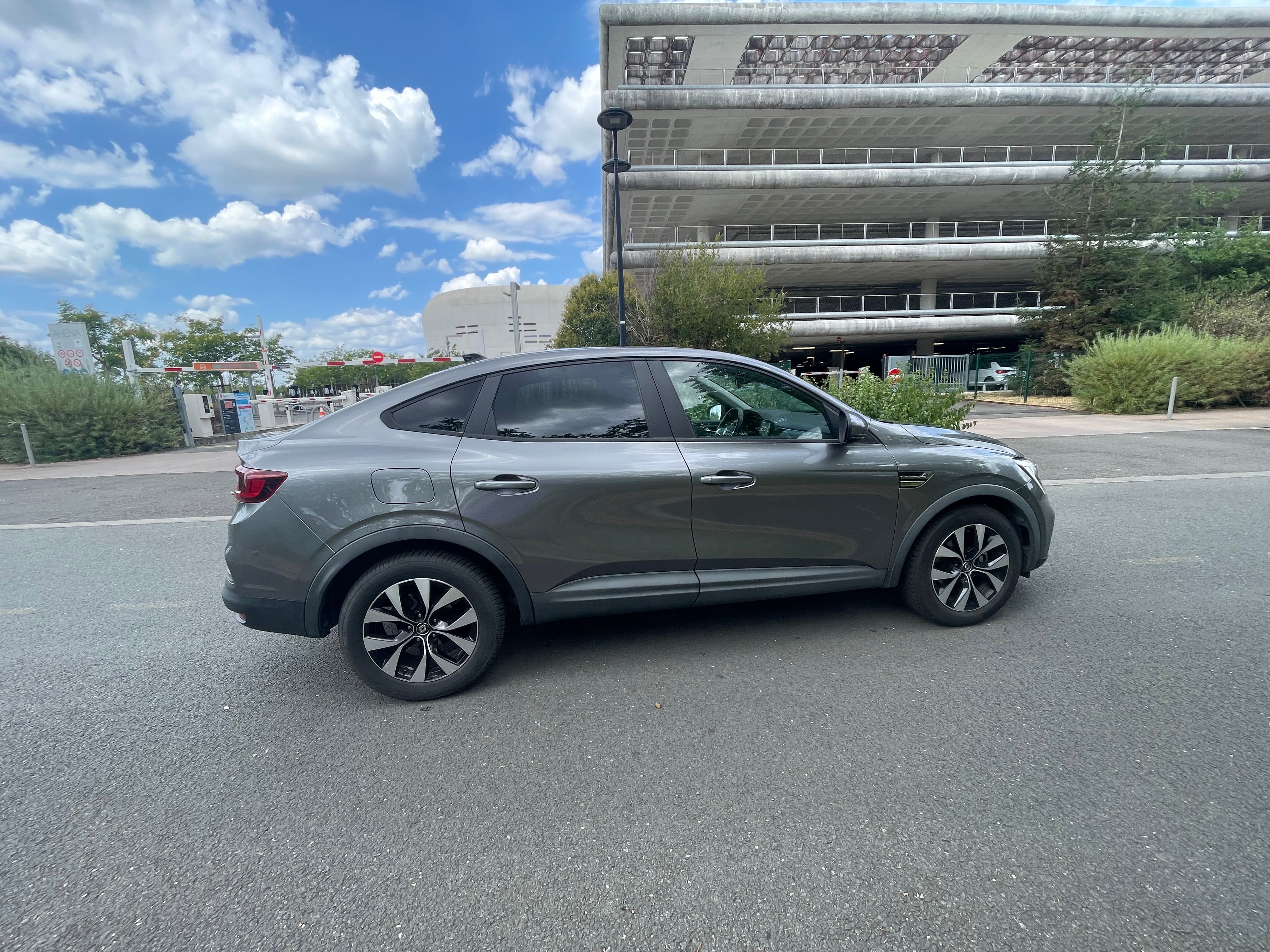 Renault Arkana E-Tech avec Climatisation