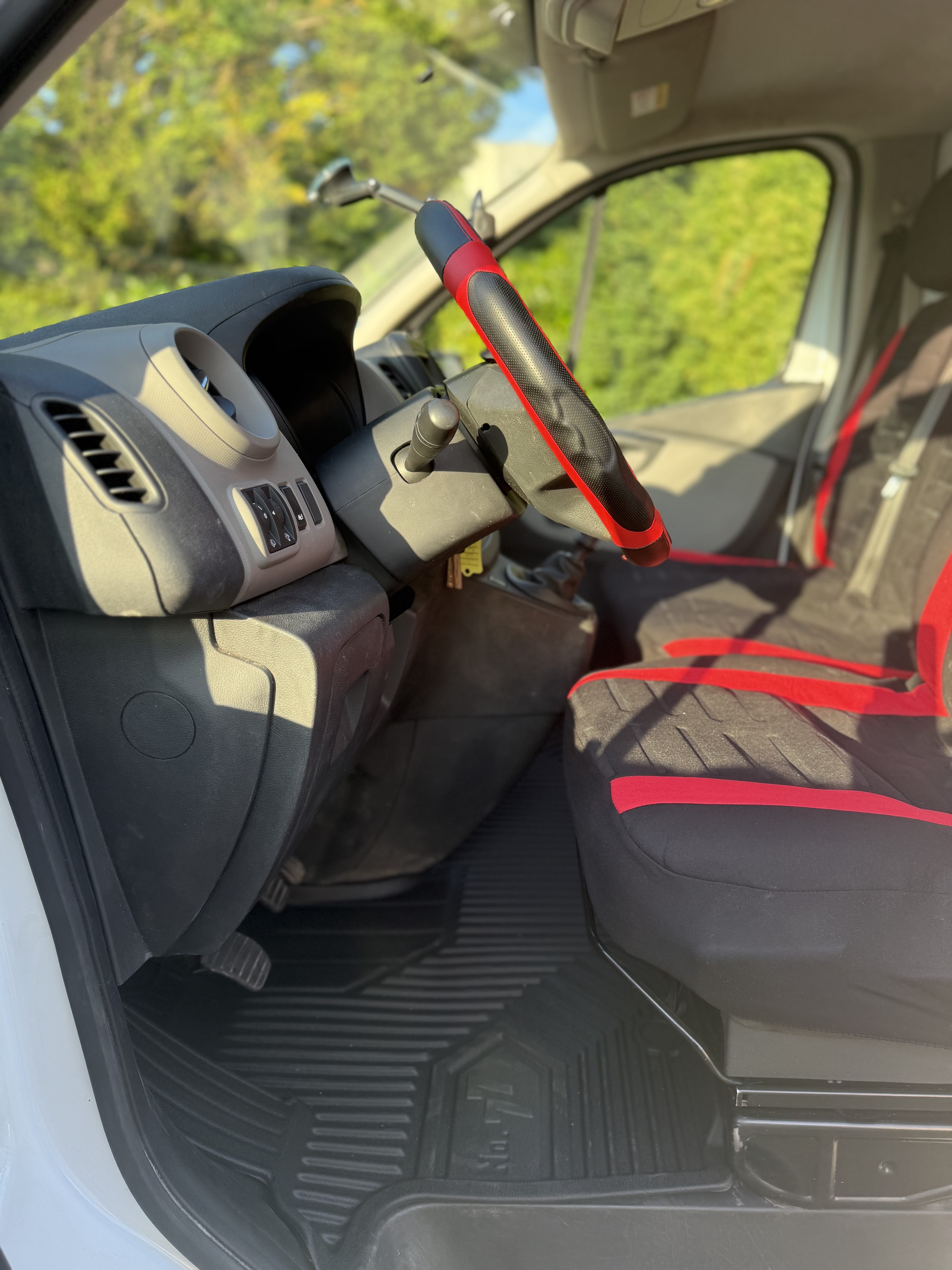 Renault Trafic avec Entrée audio / iPod