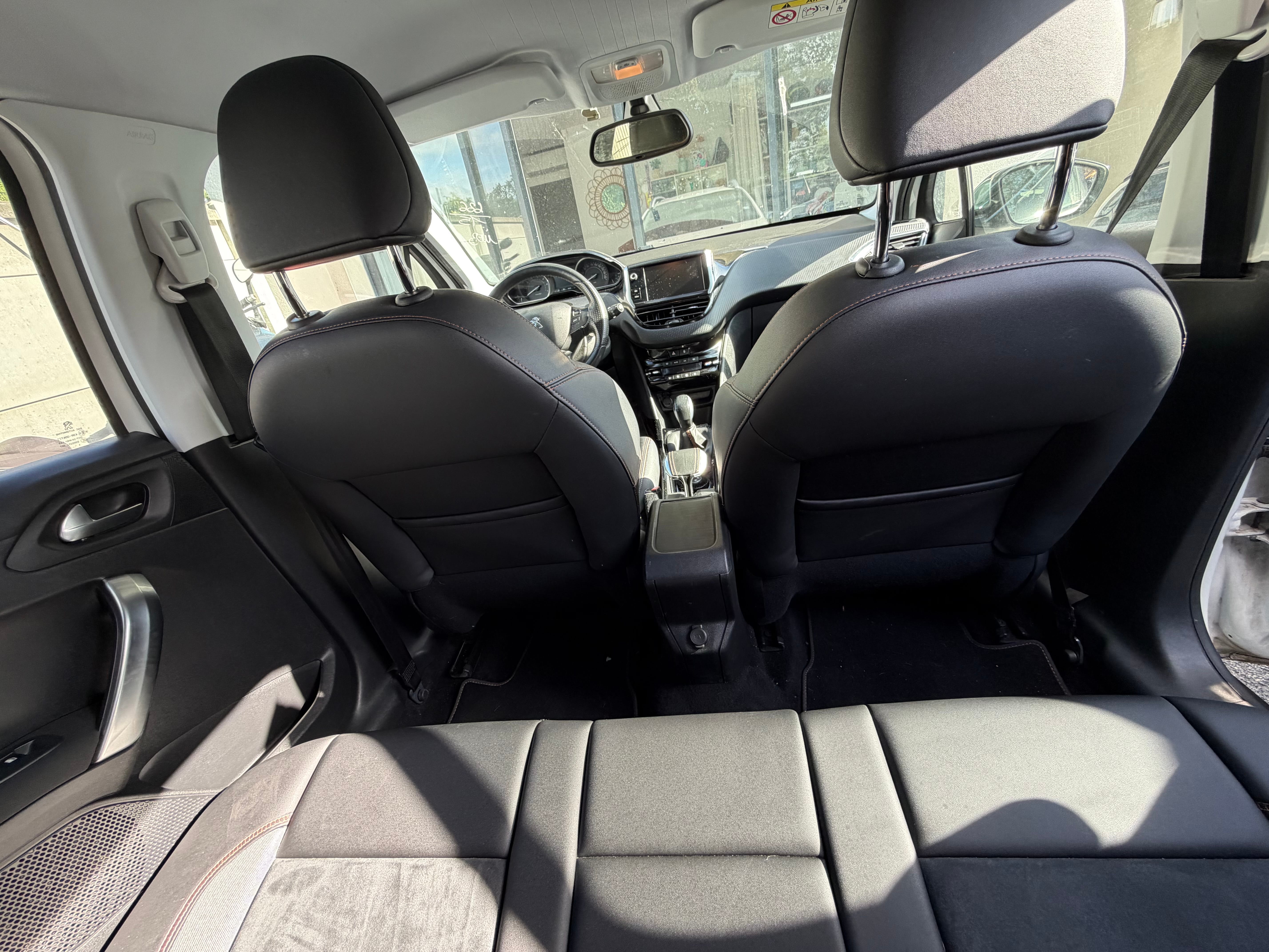 Peugeot 2008 avec Régulateur de vitesse