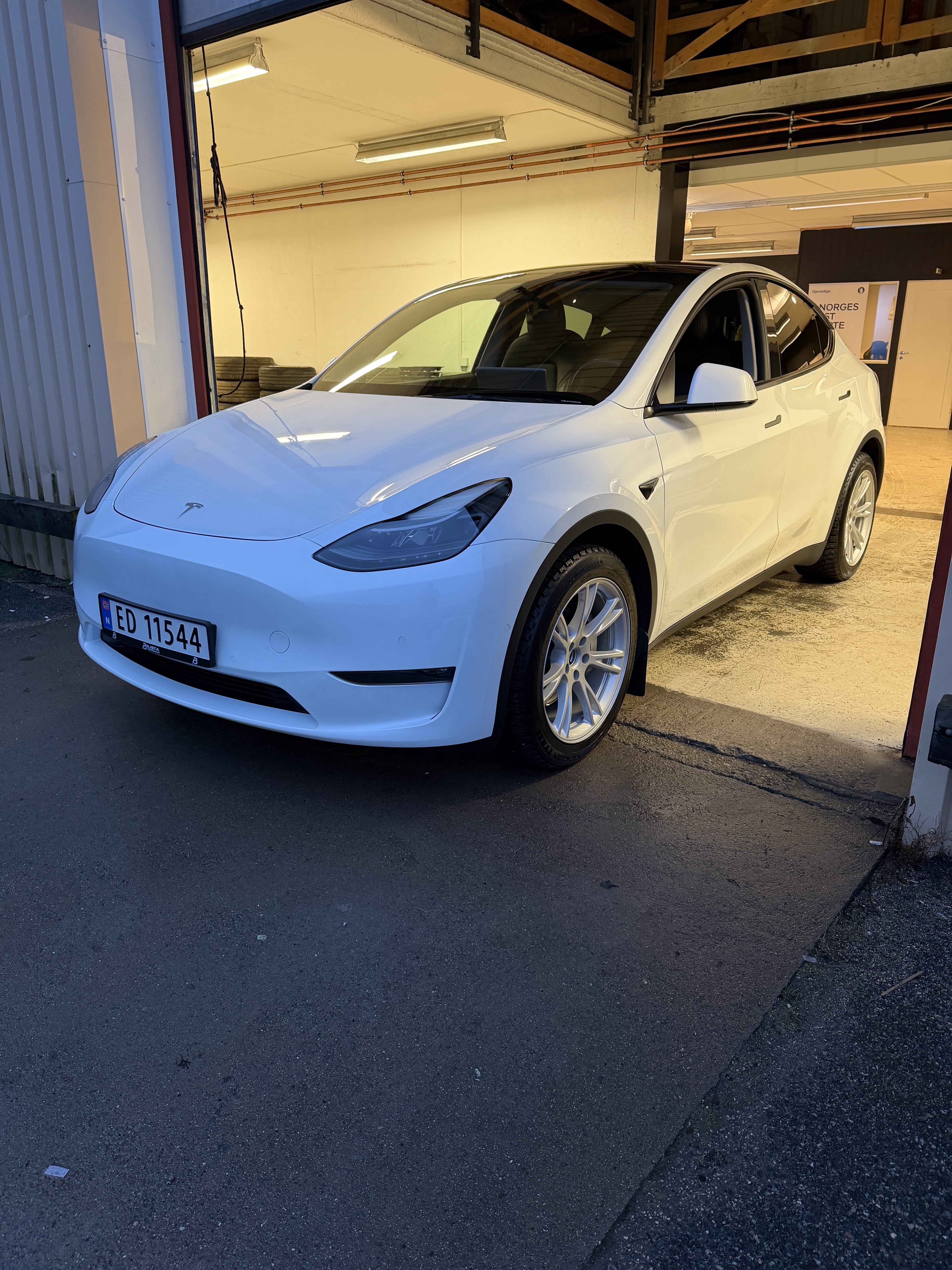 Tesla Model Y Long Range - Enhanced Autopilot, 2021, Elektrisk, automatisk