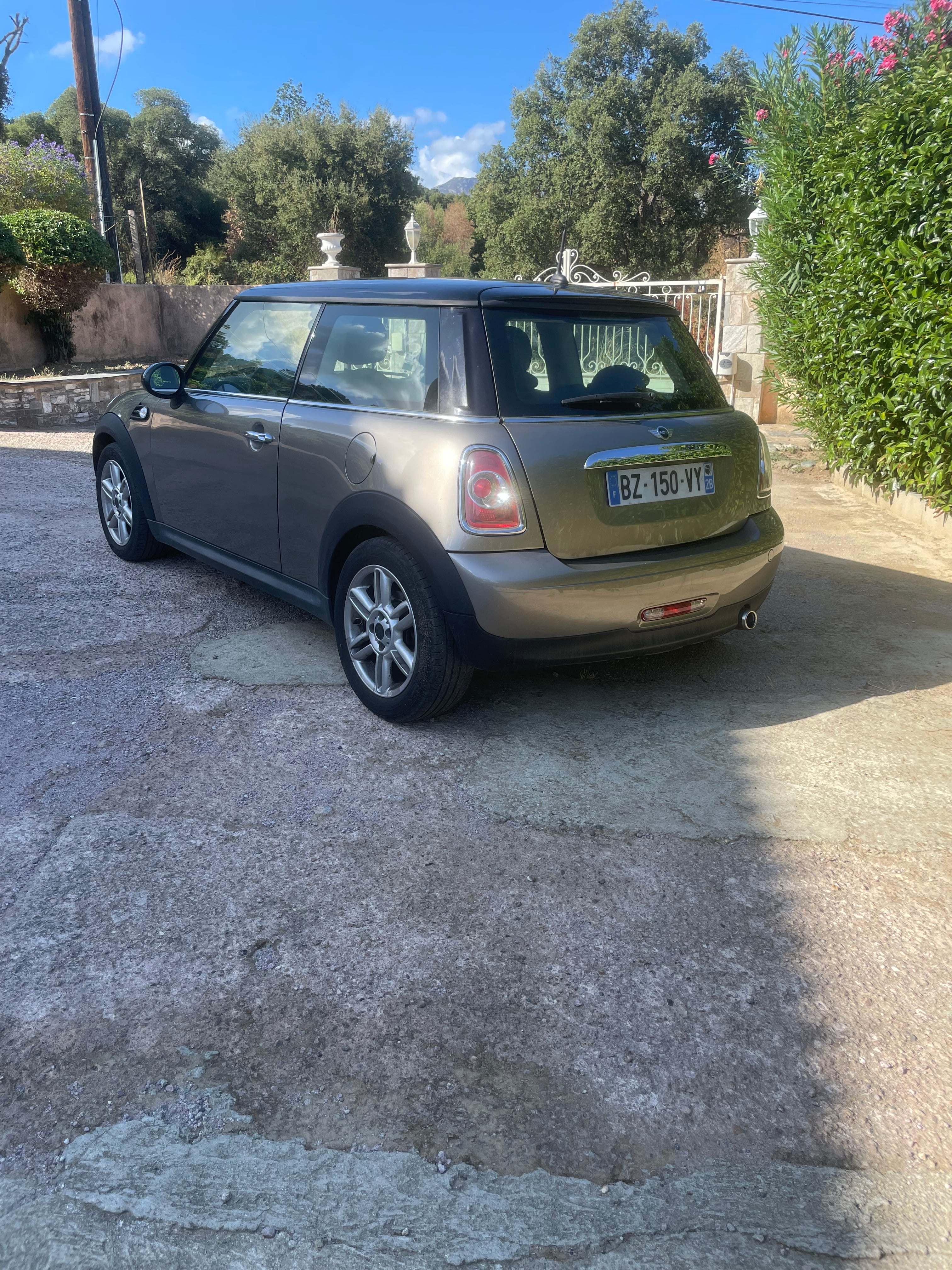 Mini Cooper 3 portes avec Siège bébé