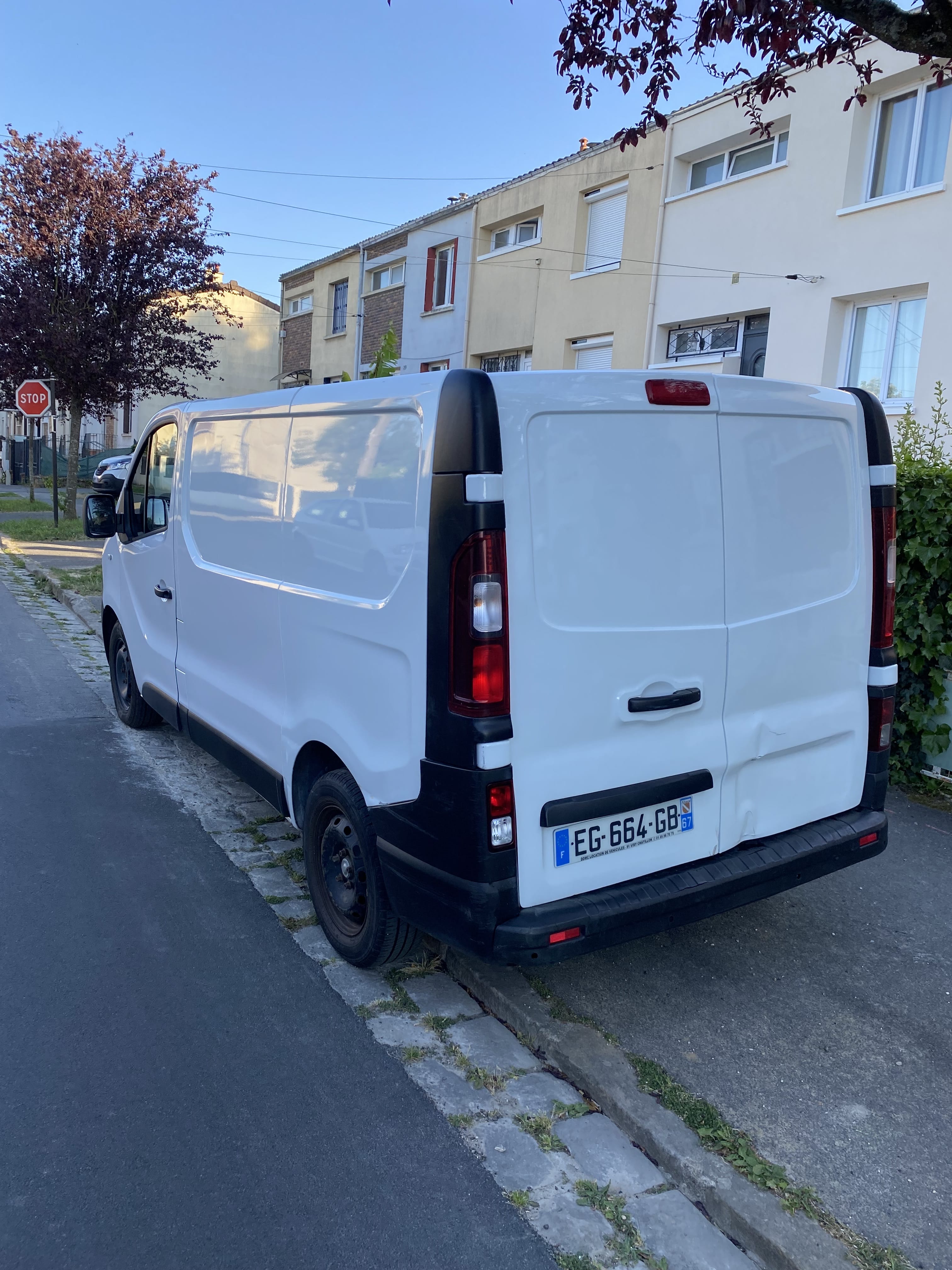 Opel Vivaro avec GPS