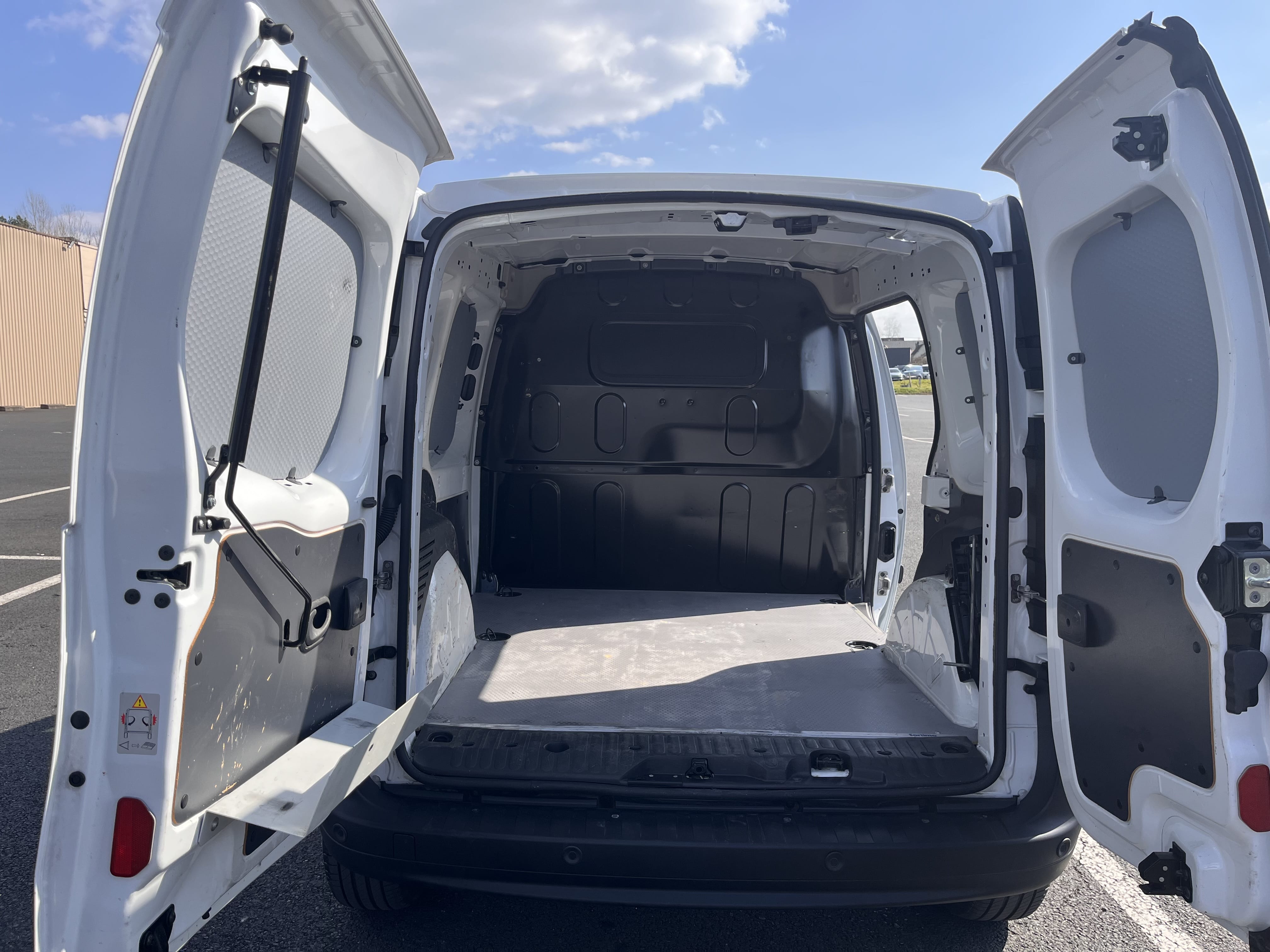Renault Kangoo Express - Idéal Déménagement