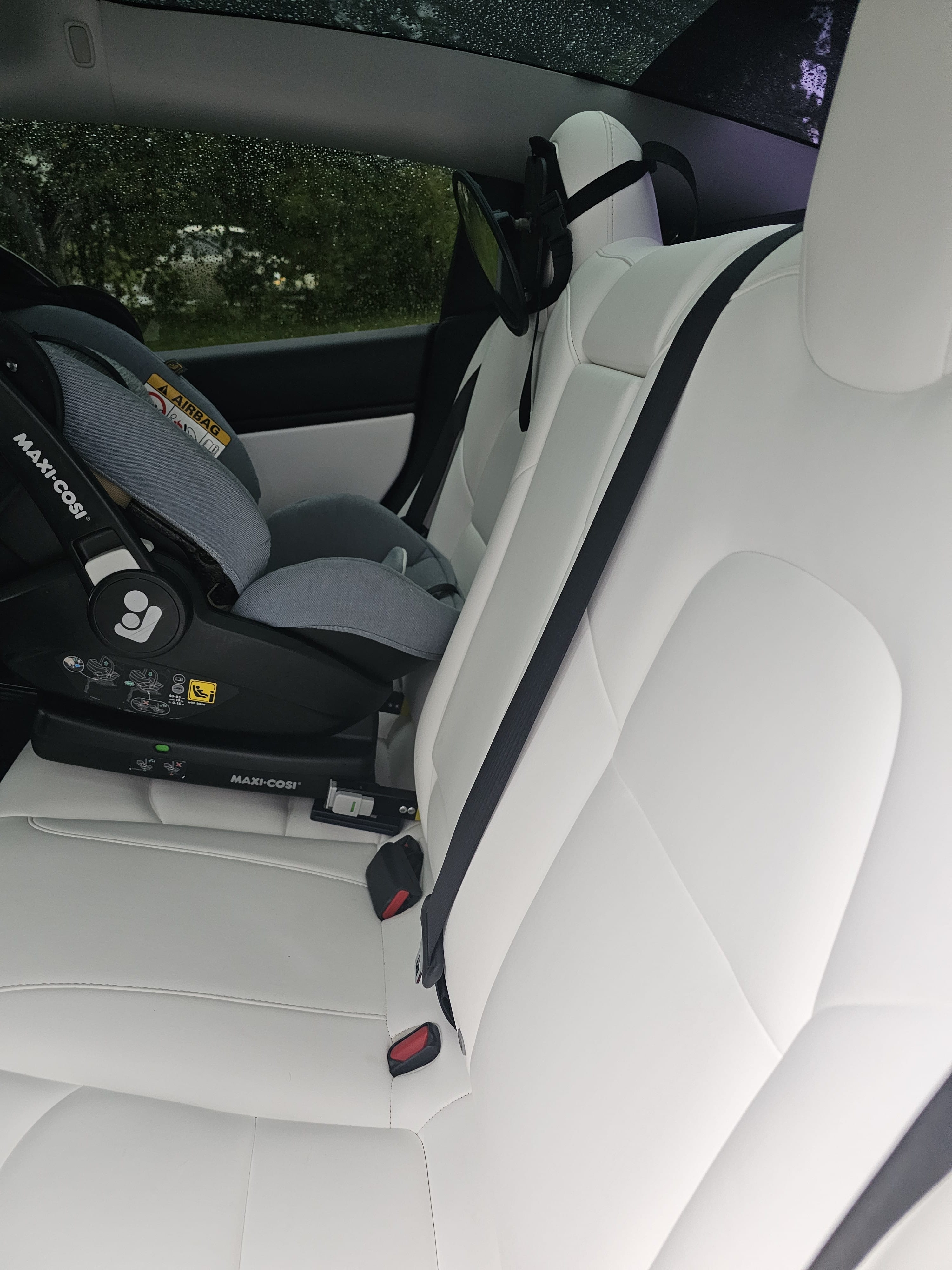 Tesla Model 3 Performamce med Vinterdekk