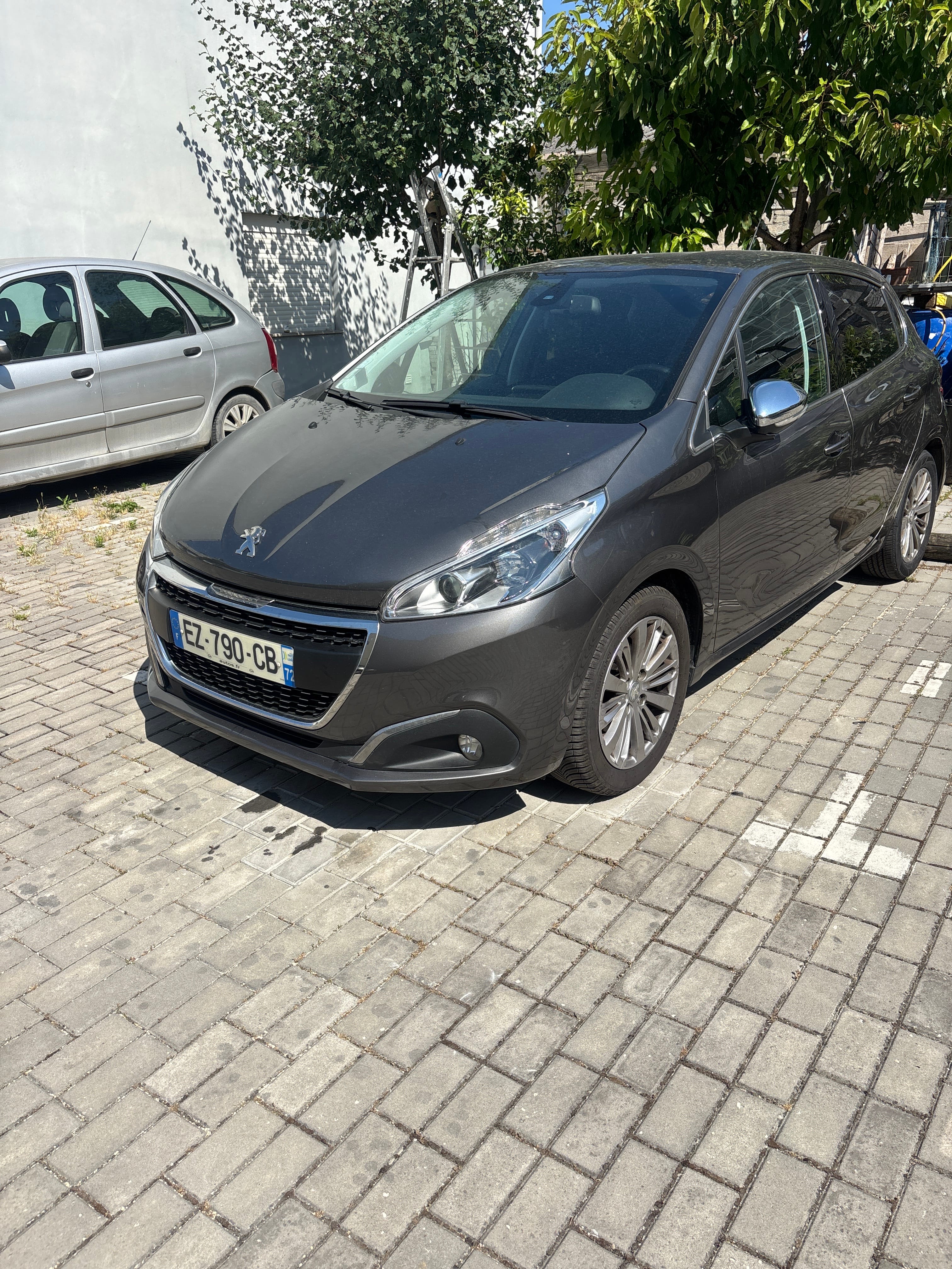 Peugeot 208, 2018, Essence 95