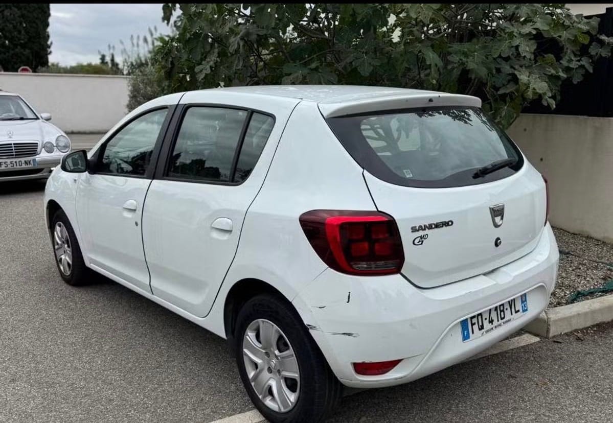 Dacia Sandero avec Port USB
