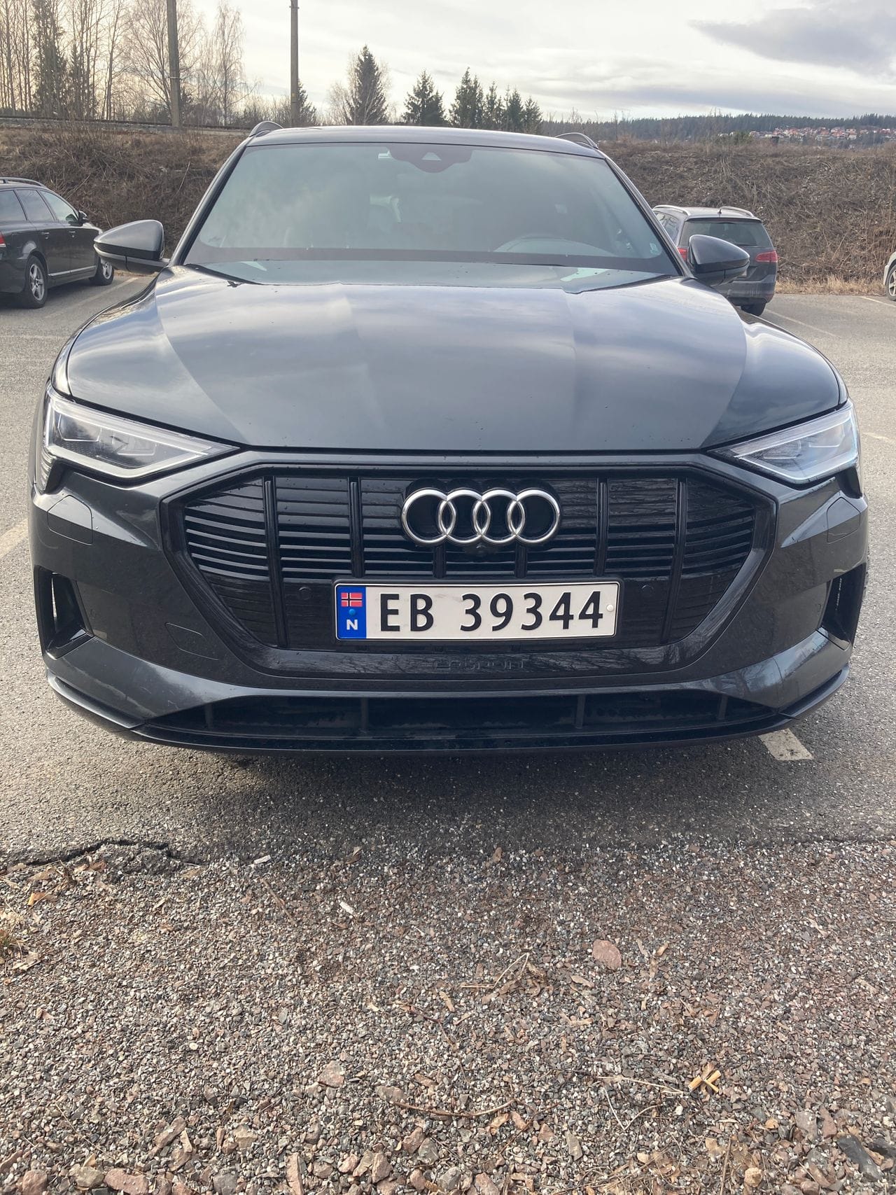 Audi e-tron med GPS