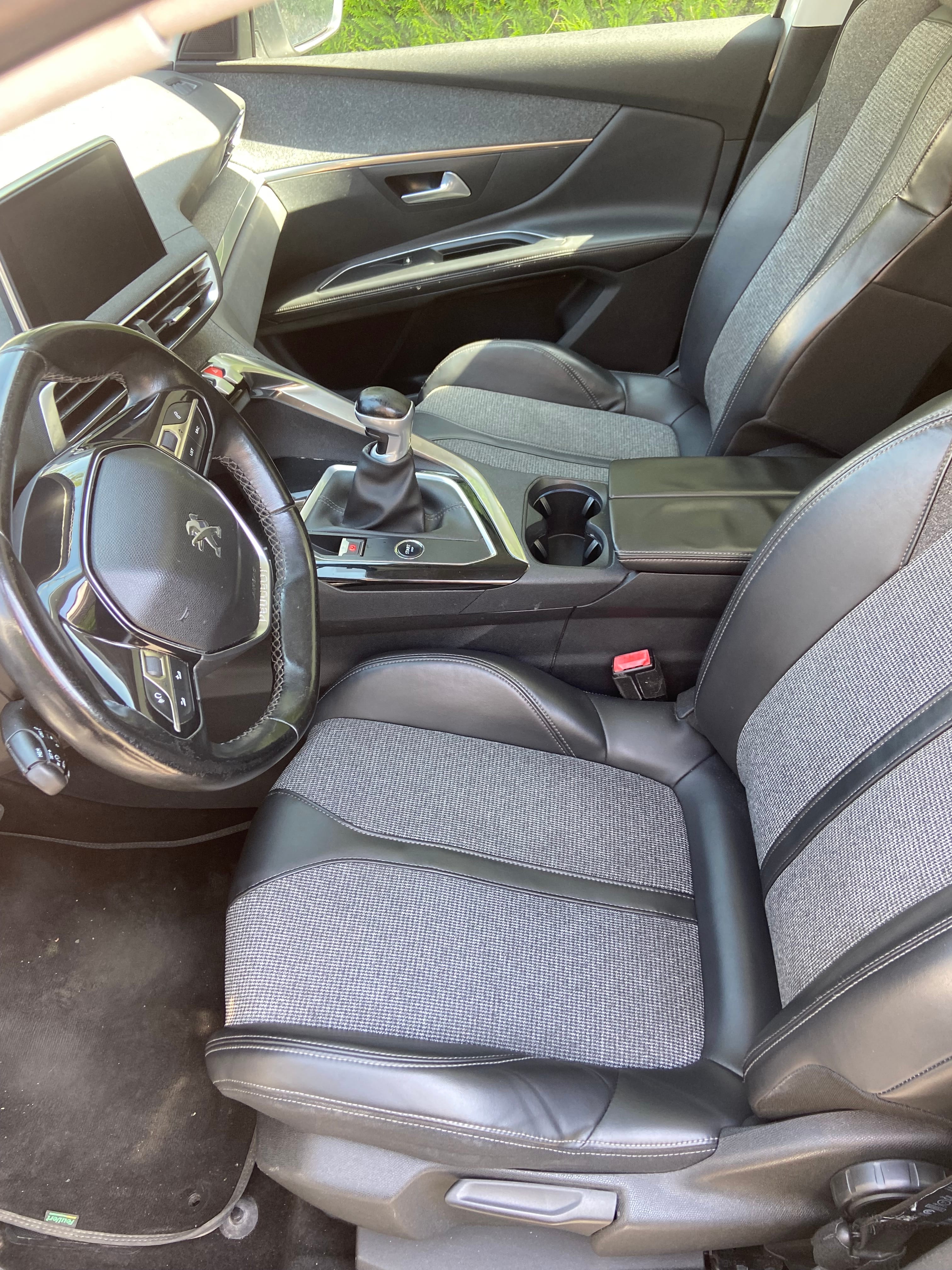 Peugeot 5008 avec Caméra de recul