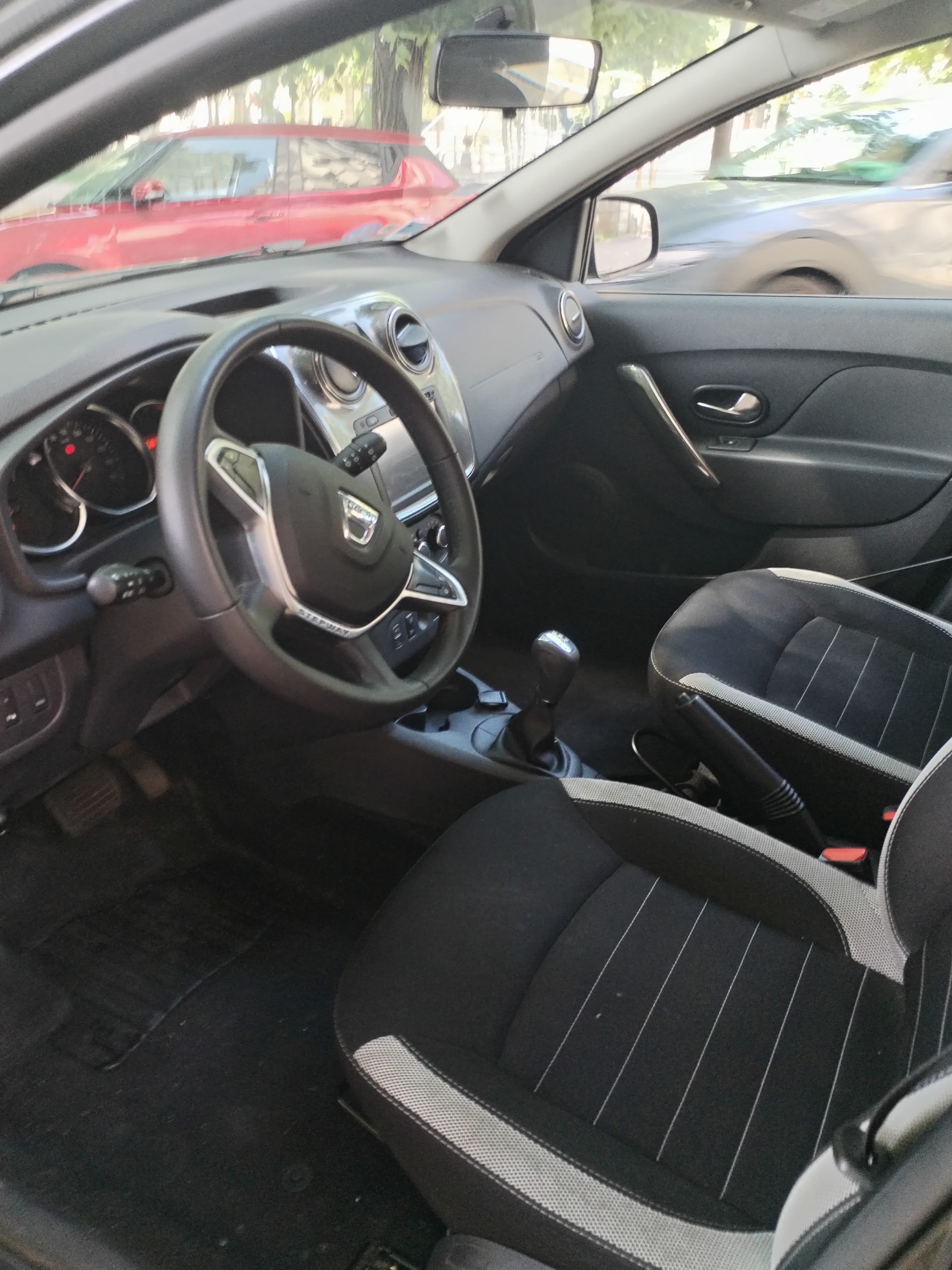 Dacia Sandero Stepway avec GPS