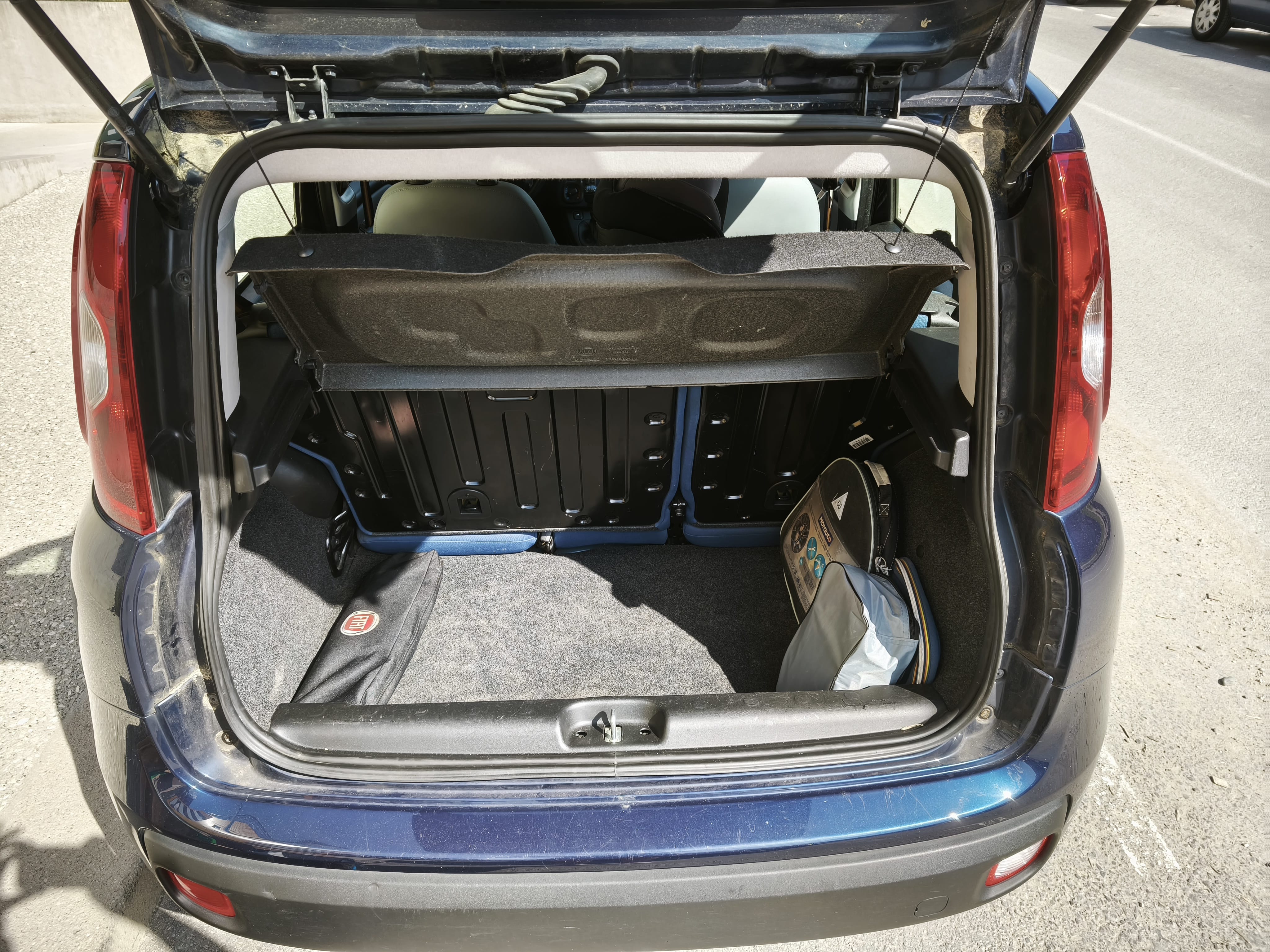 Fiat Panda essence, économique avec Porte-skis