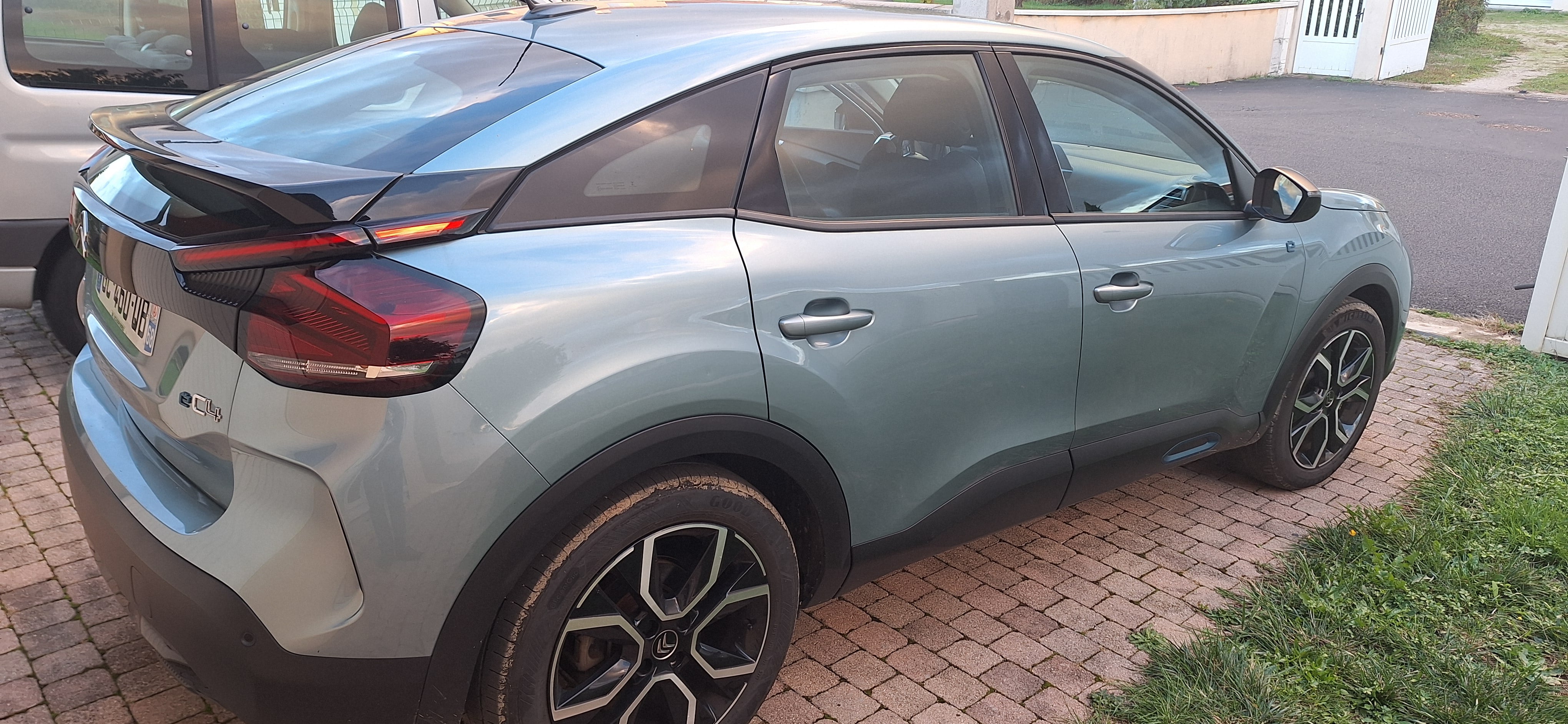 Citroen ë-C4 avec Régulateur de vitesse