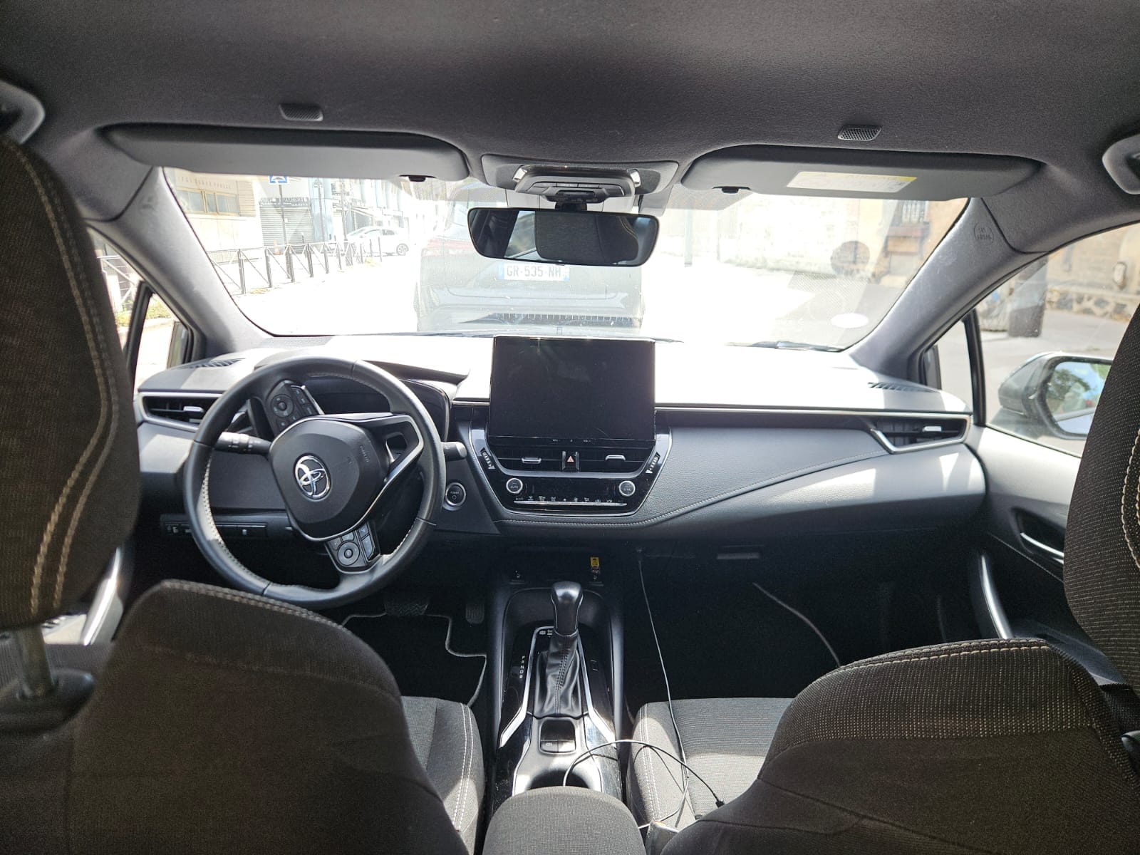 Toyota Corolla Break Hybride con GPS