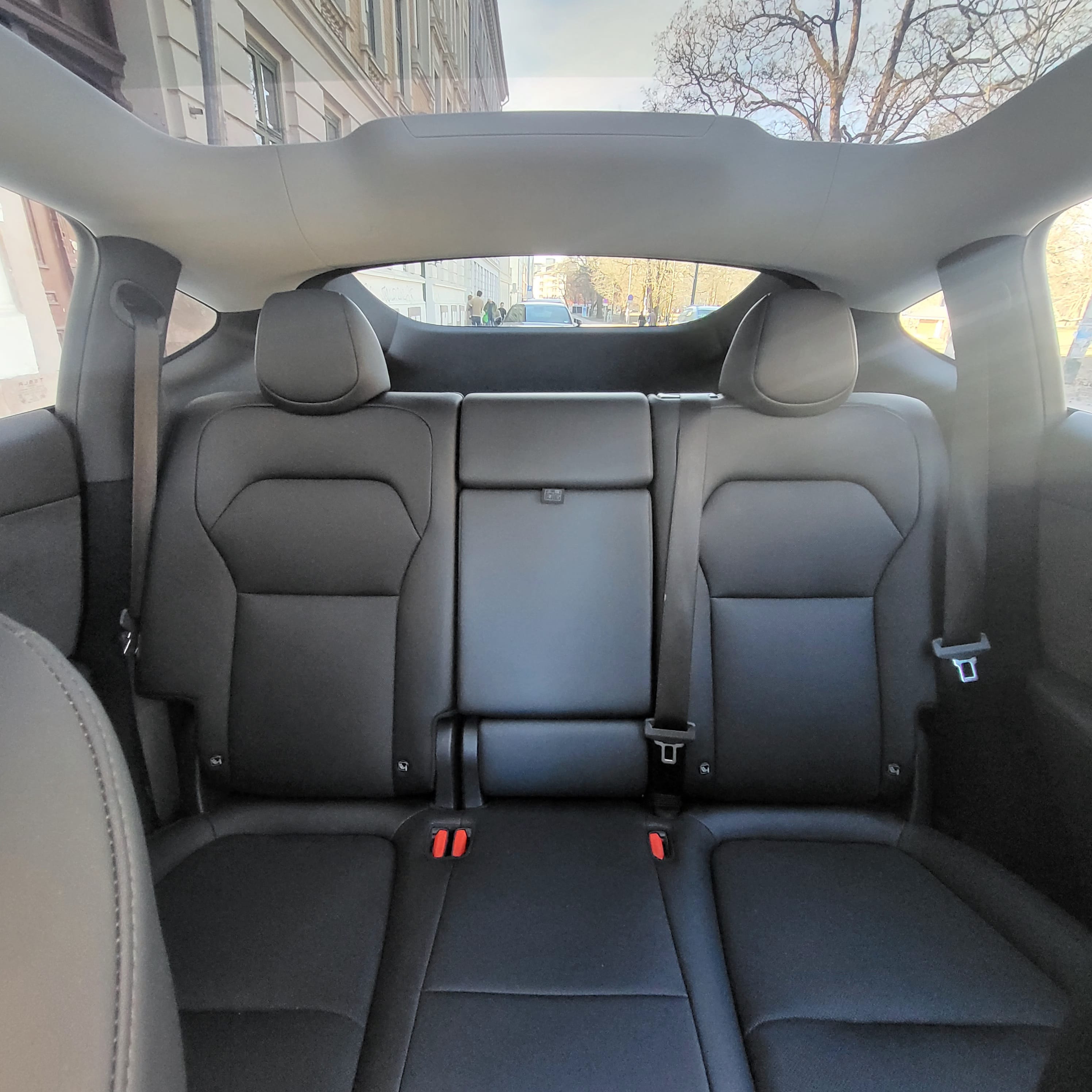 Tesla Model Y Long Range with Cruise control