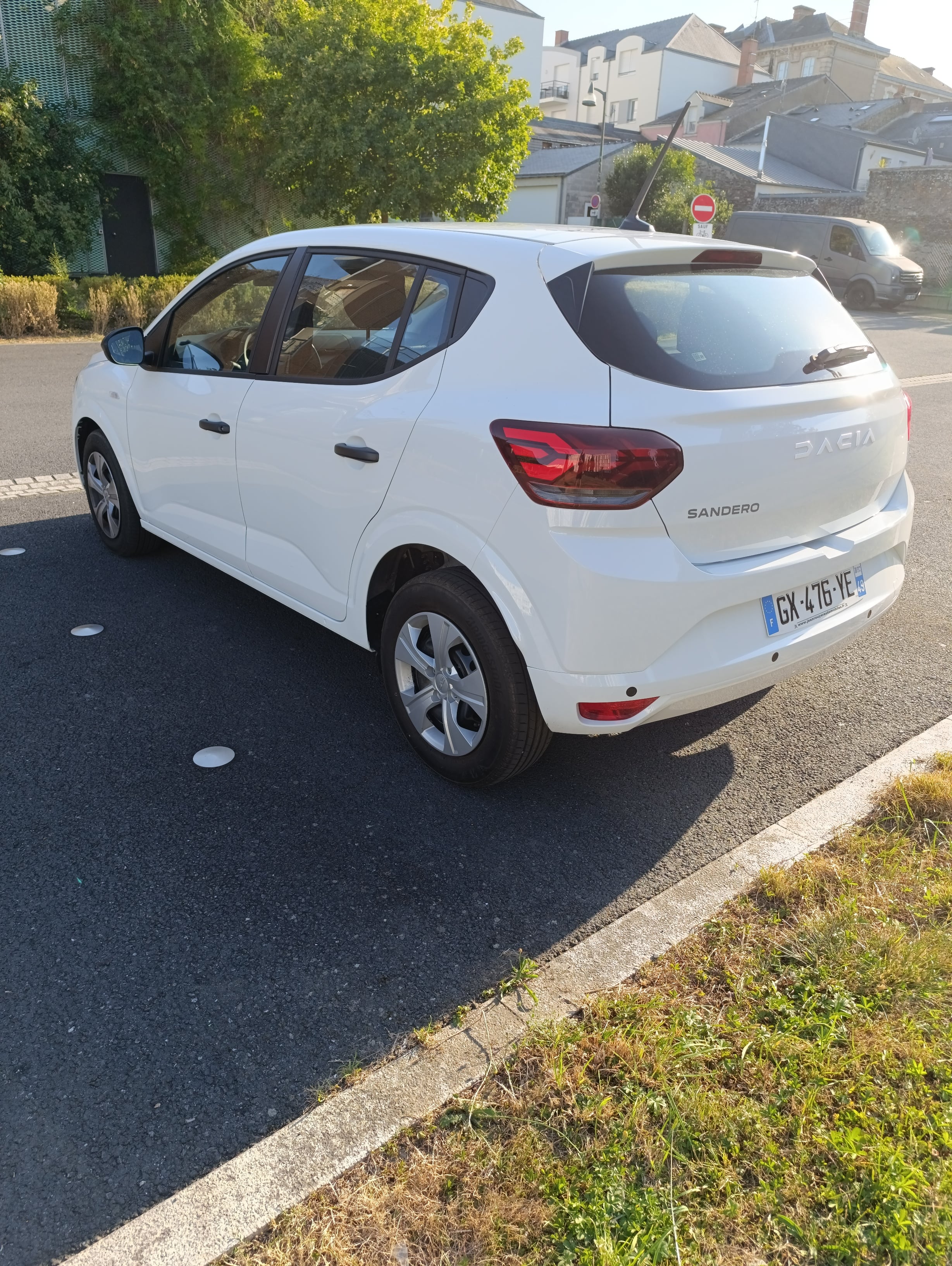 Dacia Sandero GPL ESSENTIAL 100 avec Régulateur de vitesse