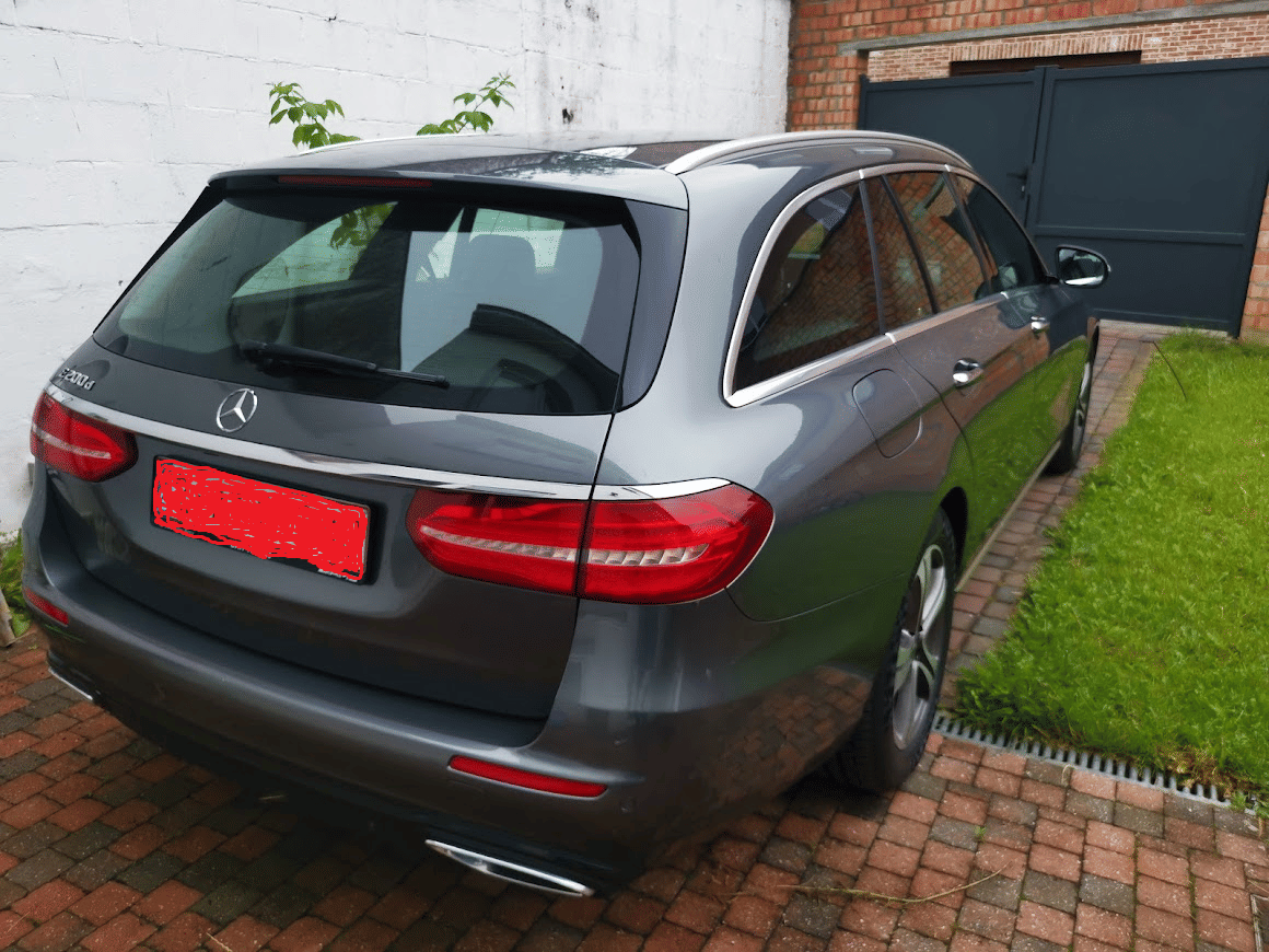 Mercedes Classe E Break avec Climatisation