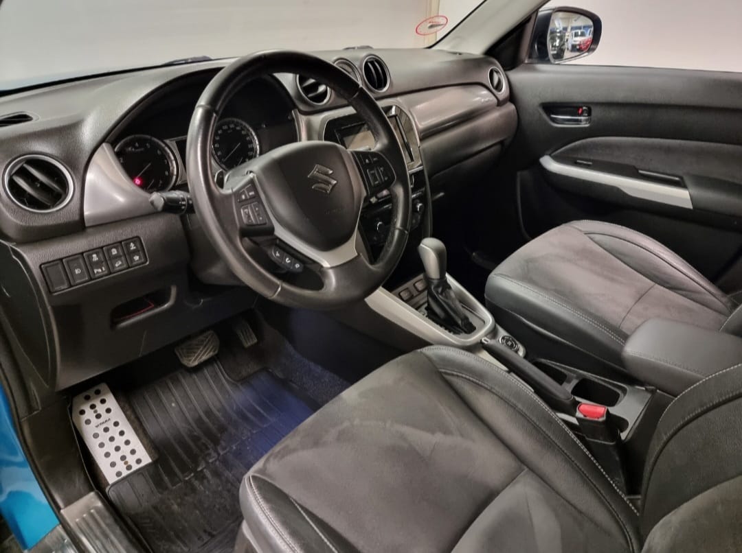 Suzuki Vitara Allgrip 4x4 med Cruisekontroll