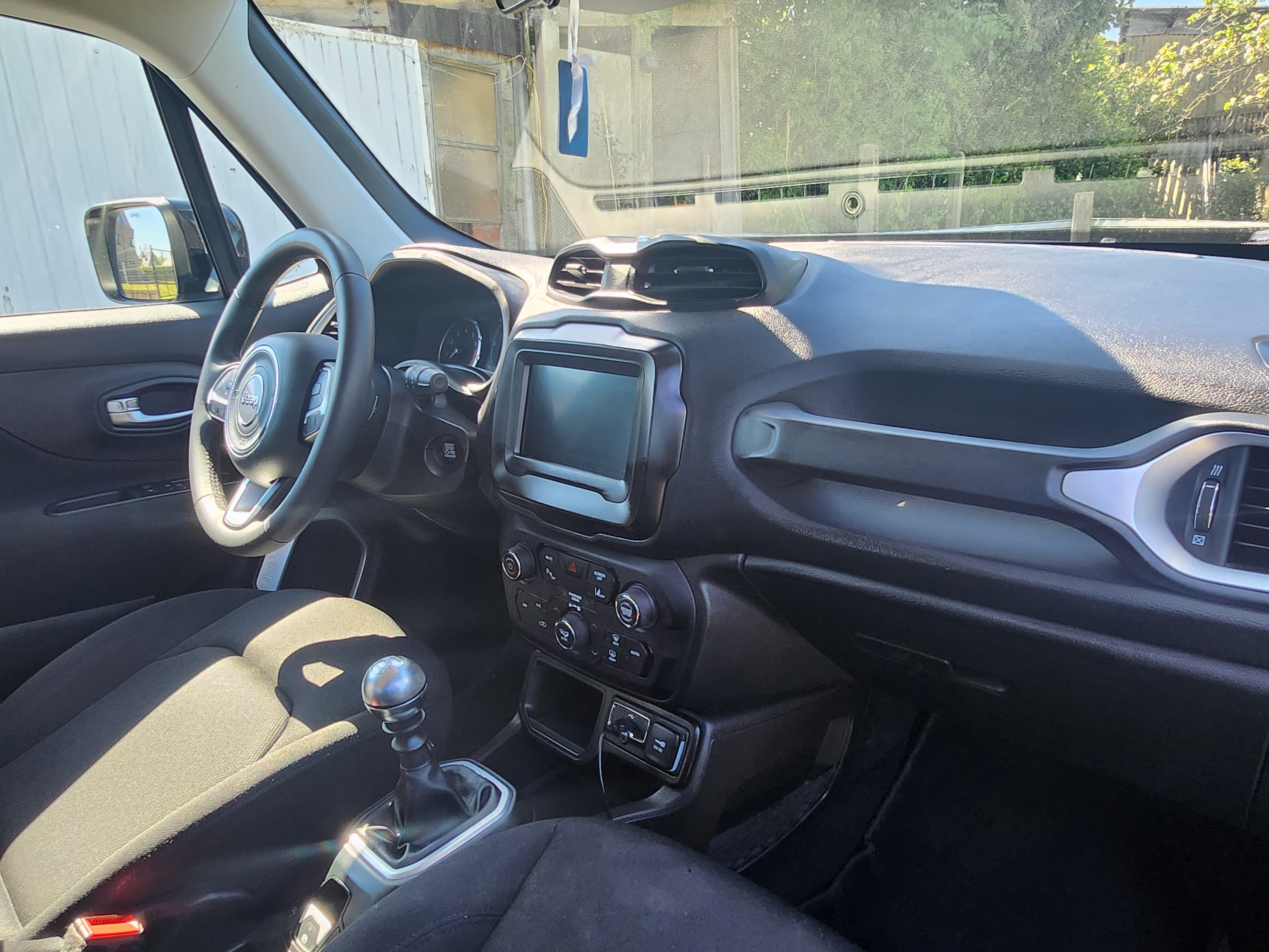 Jeep Renegade met Airco