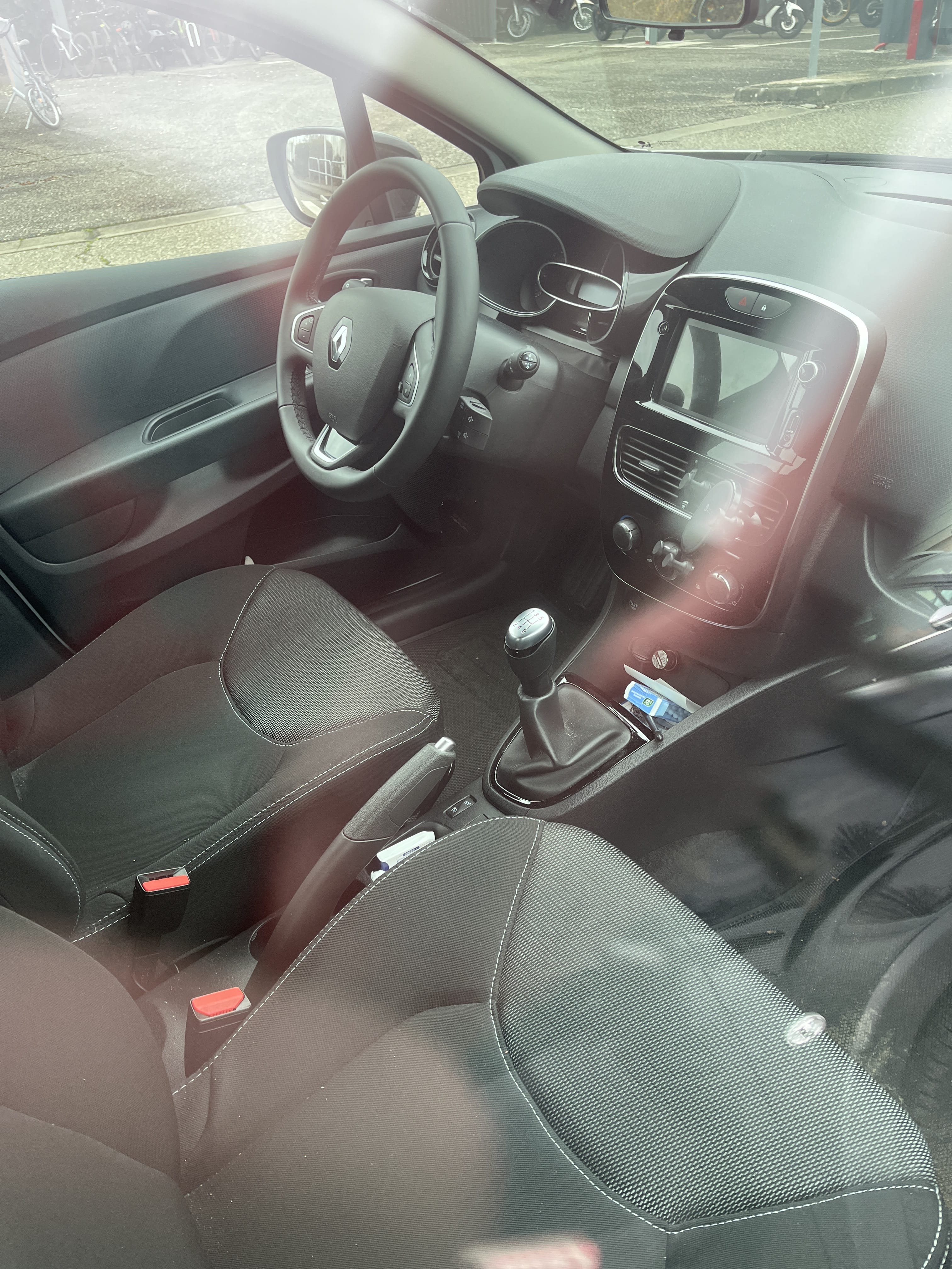 Renault Clio avec Régulateur de vitesse