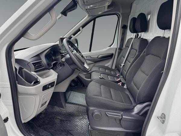 Maxus eDeliver 9 Tech+ 72kWh med Bluetooth audio