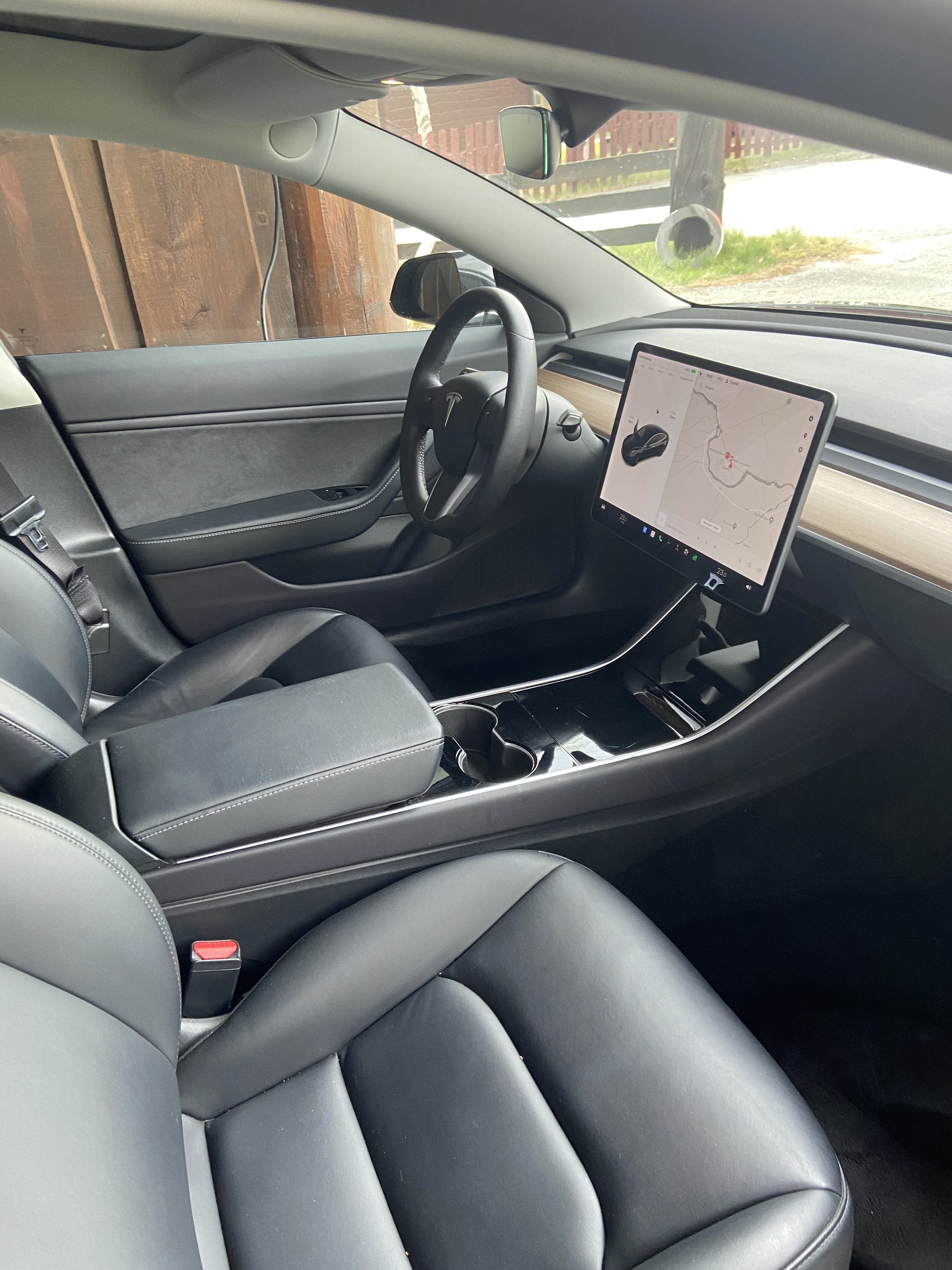 Tesla Model 3 SR+ med autopilot med Aircondition