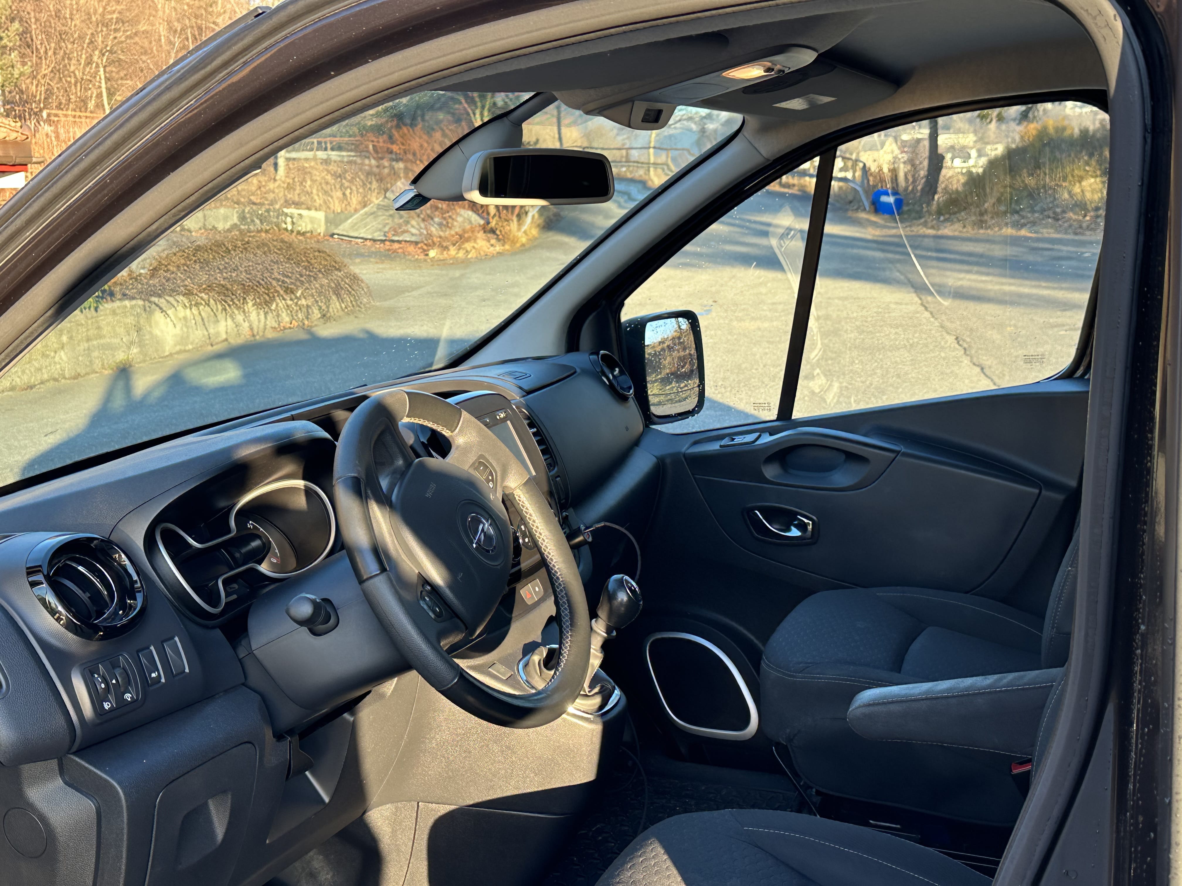 Opel Vivaro med Bluetooth audio