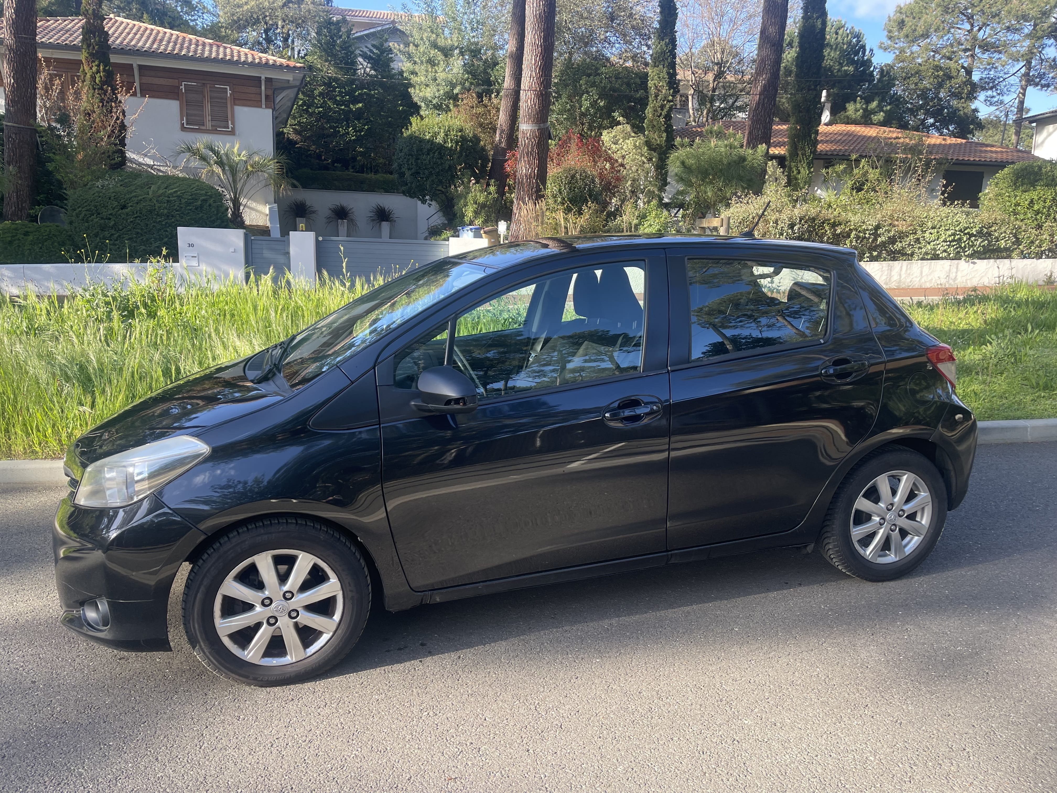 Toyota Yaris avec Climatisation