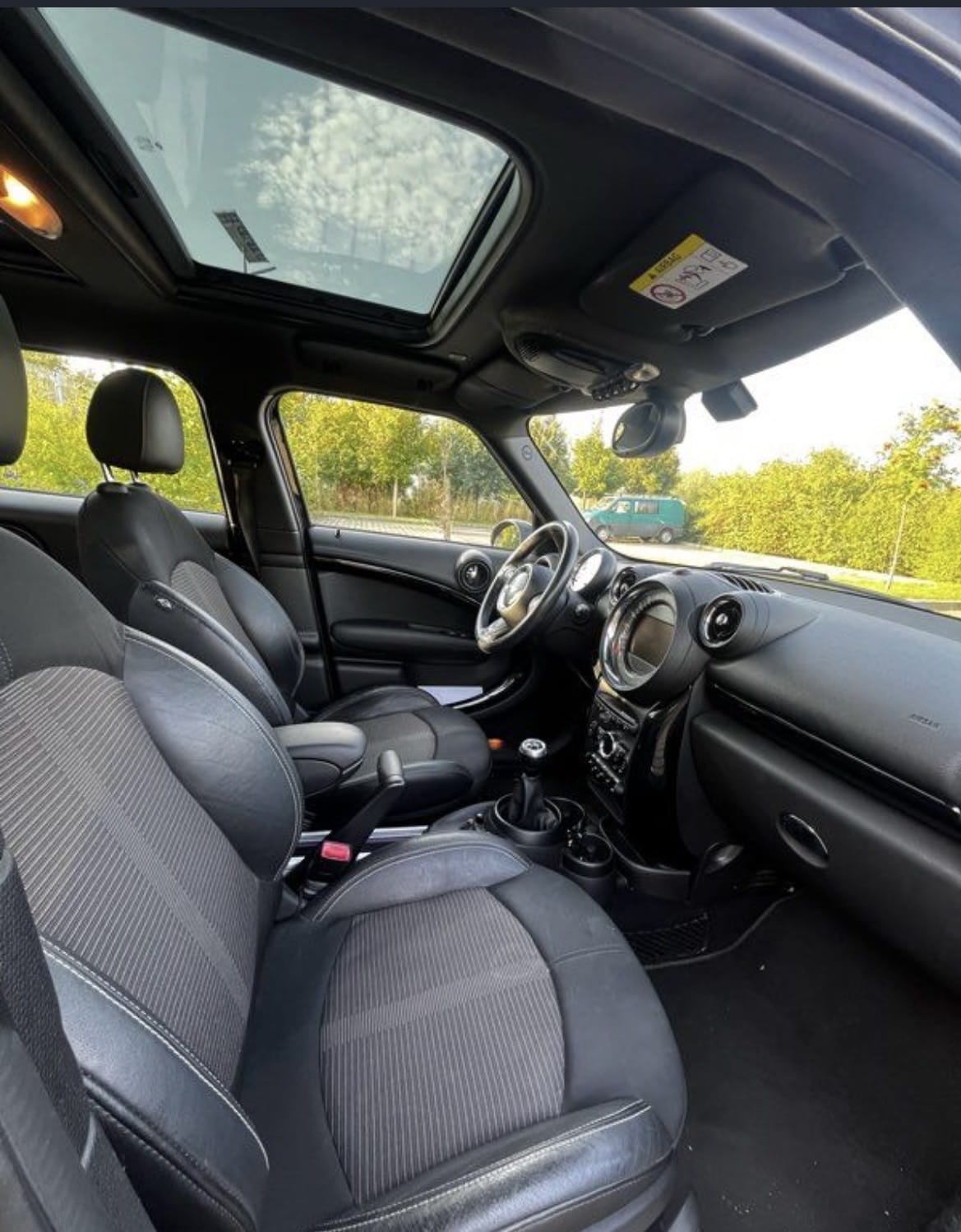 Mini Cooper Countryman avec GPS