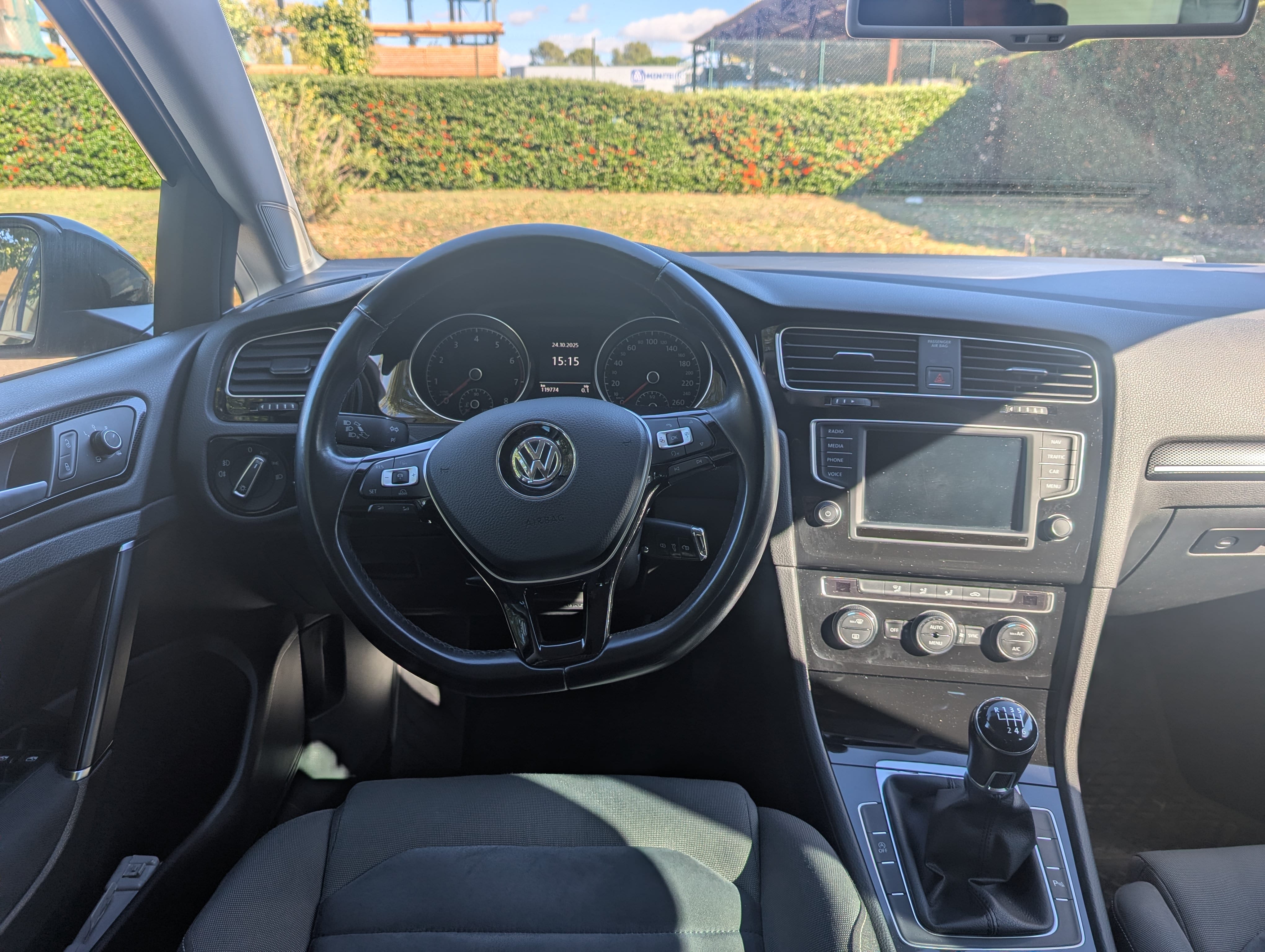 Volkswagen Golf 1.4 TSI 125 avec GPS