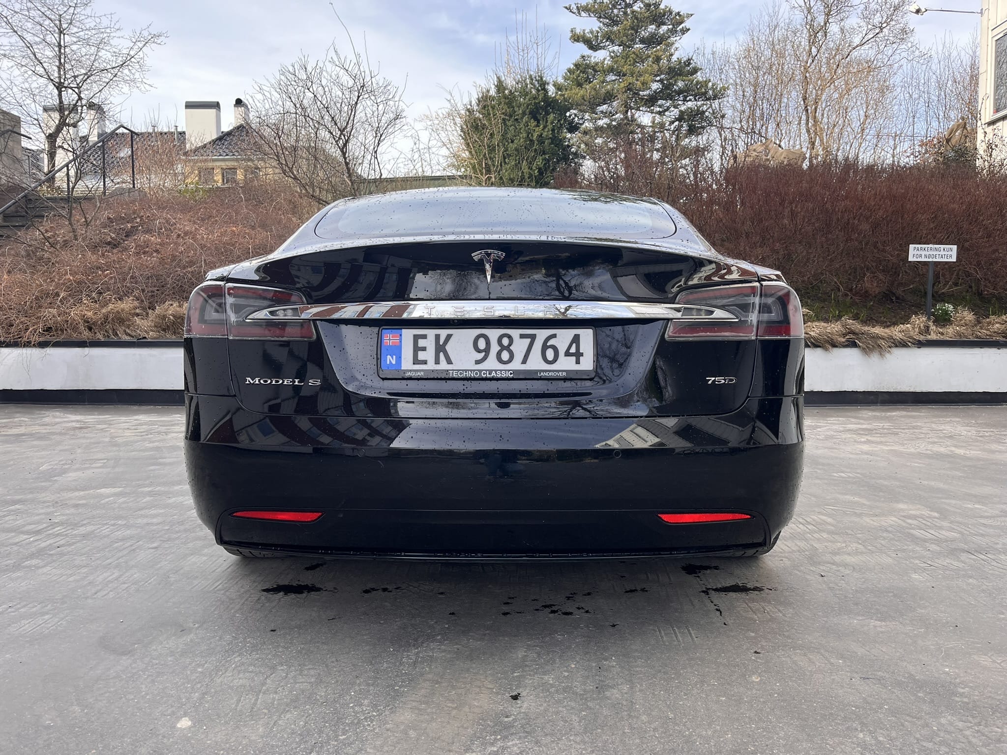 Tesla Model S med GPS