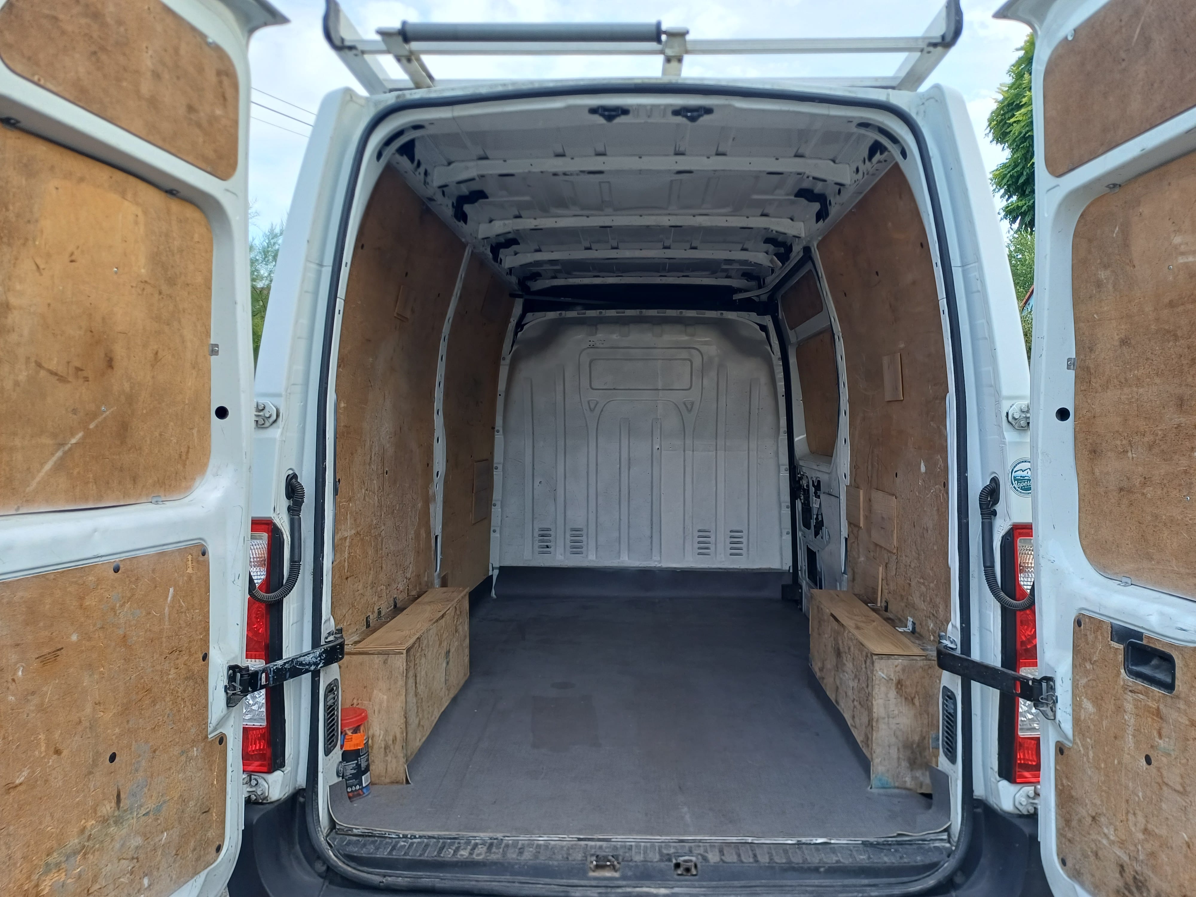 Renault Master 2.3 dci avec Attelage