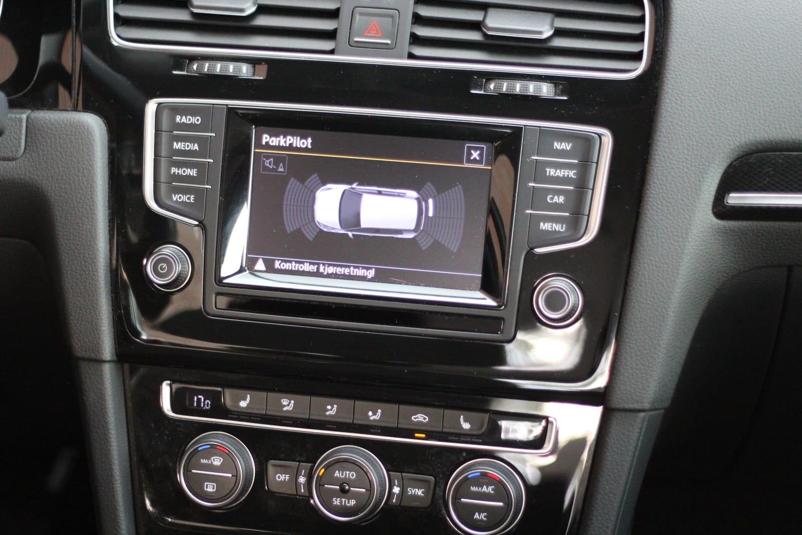 Volkswagen Golf 1.2 TFSI mit Audio-/iPod-Zugang