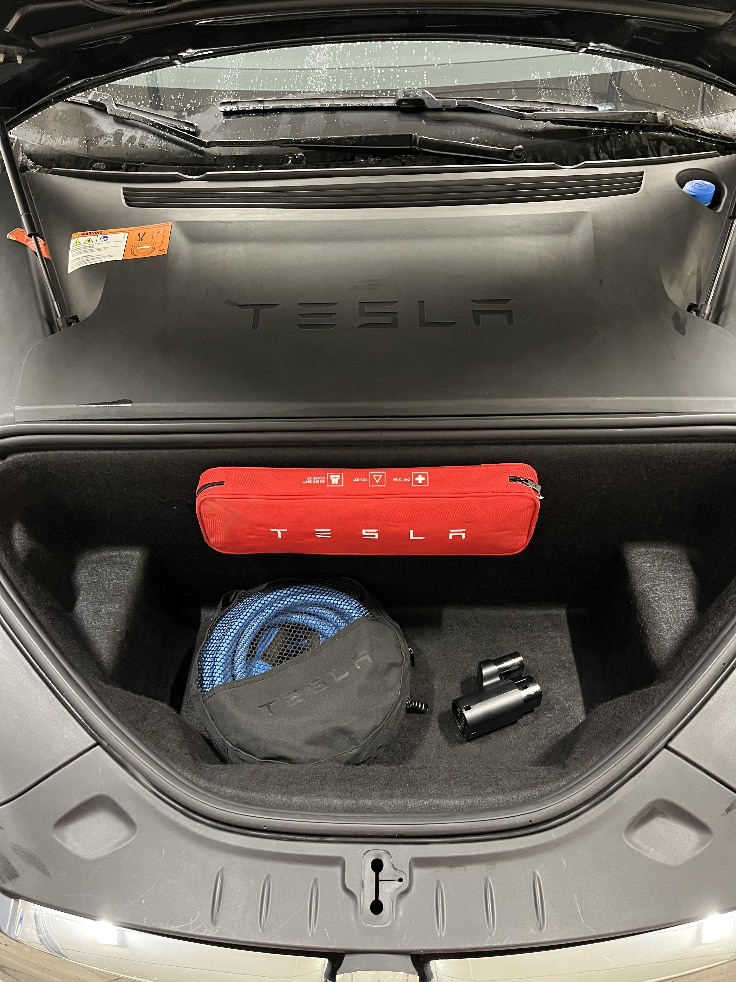 Tesla Model S 75D med Firehjulstrekk