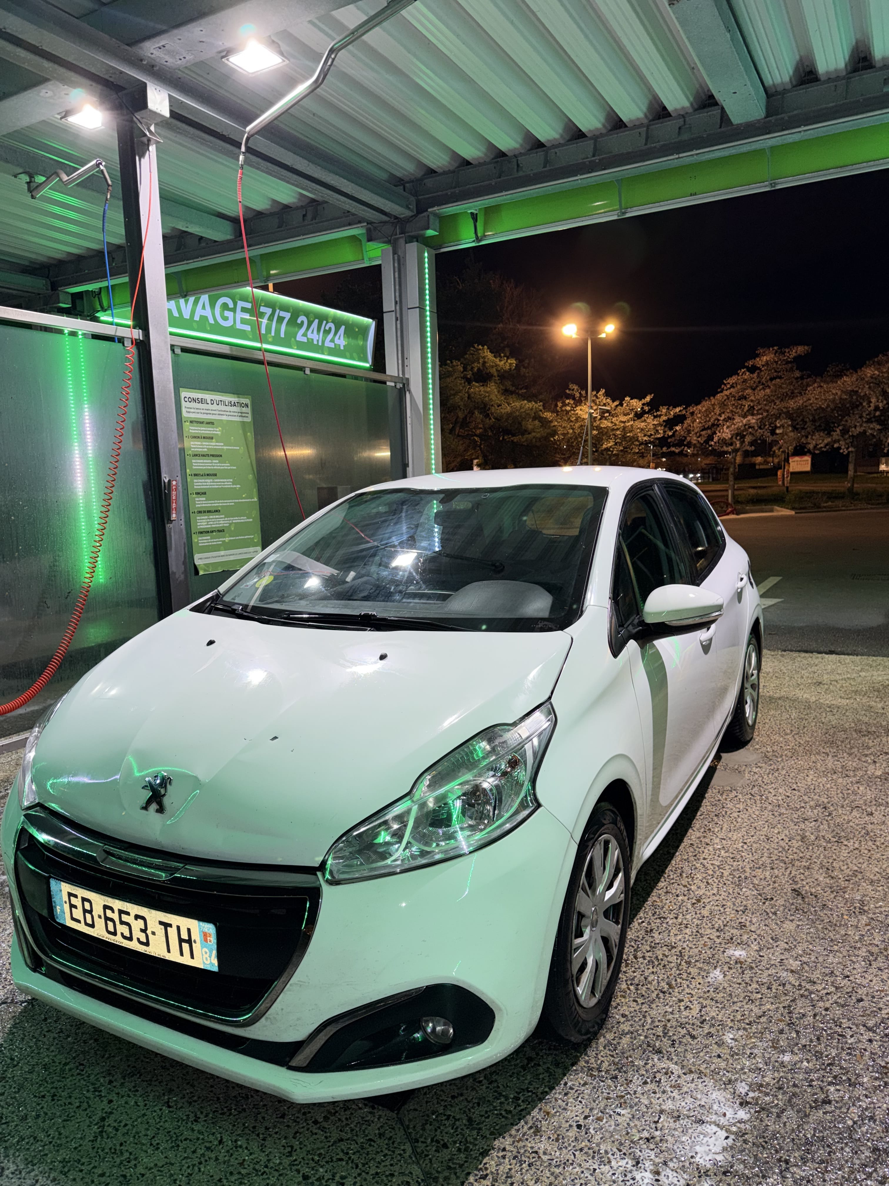 Peugeot 208, 2016, Diesel