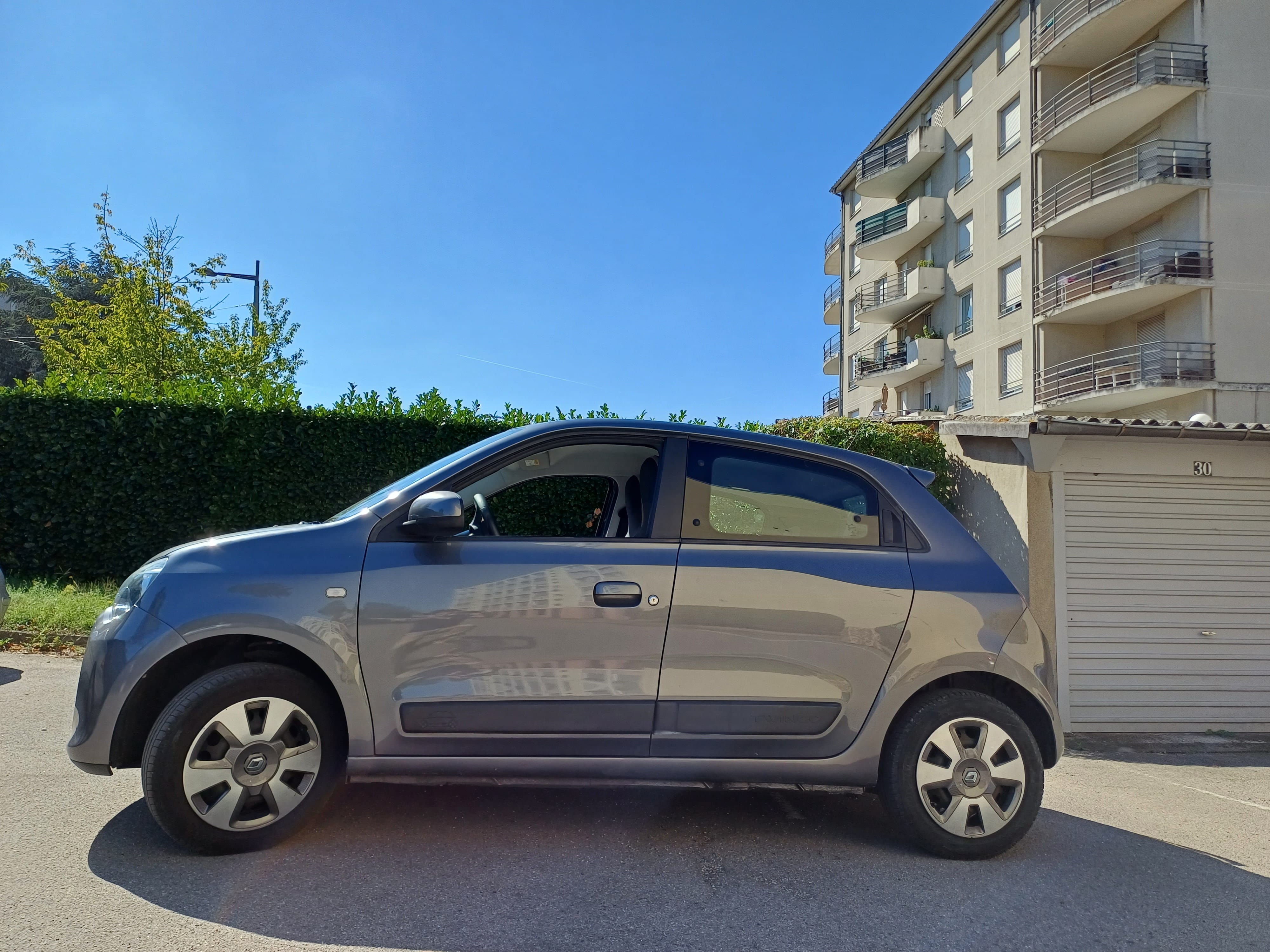 Renault Twingo III avec Climatisation