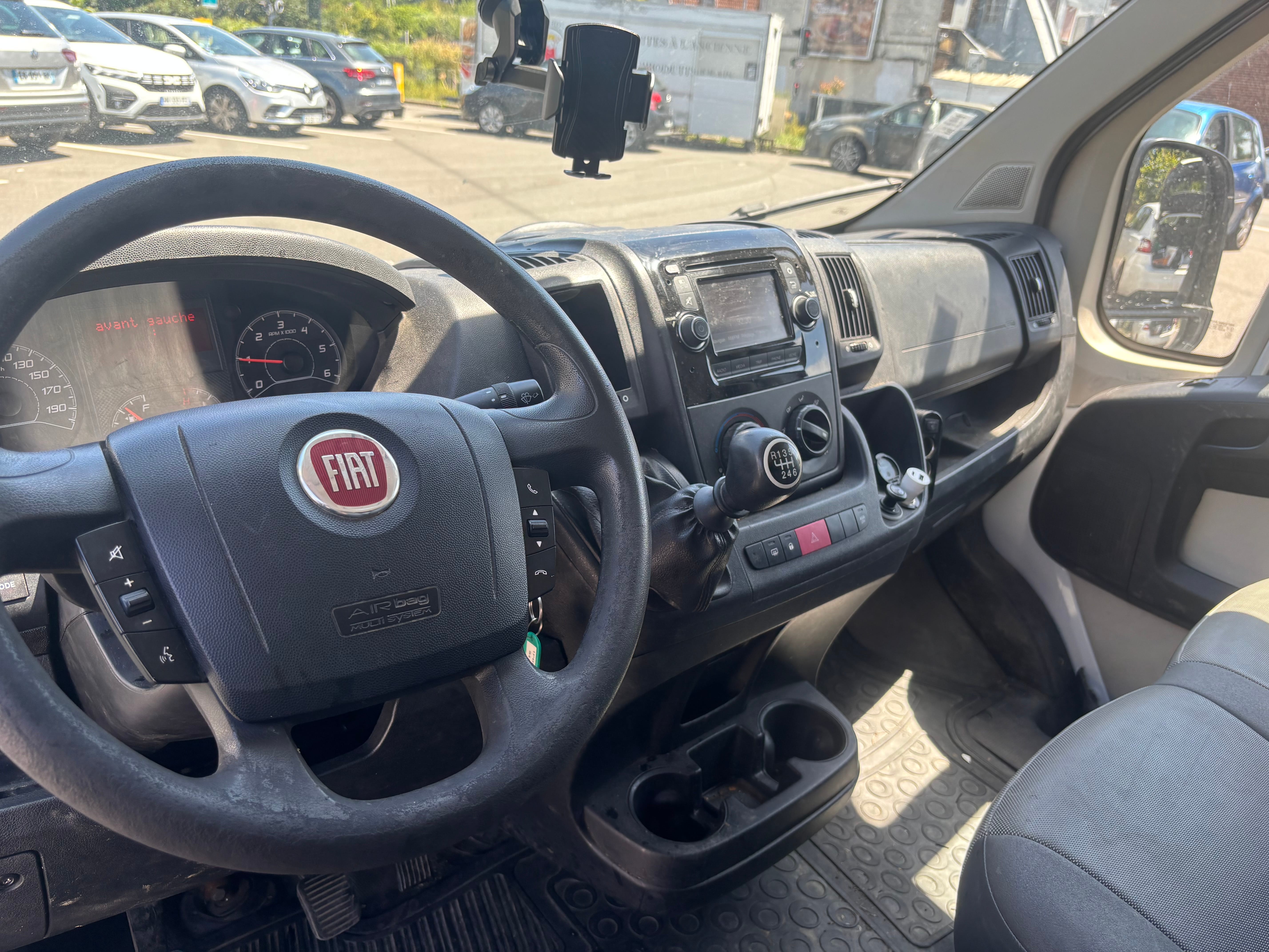 Fiat Ducato avec Port USB