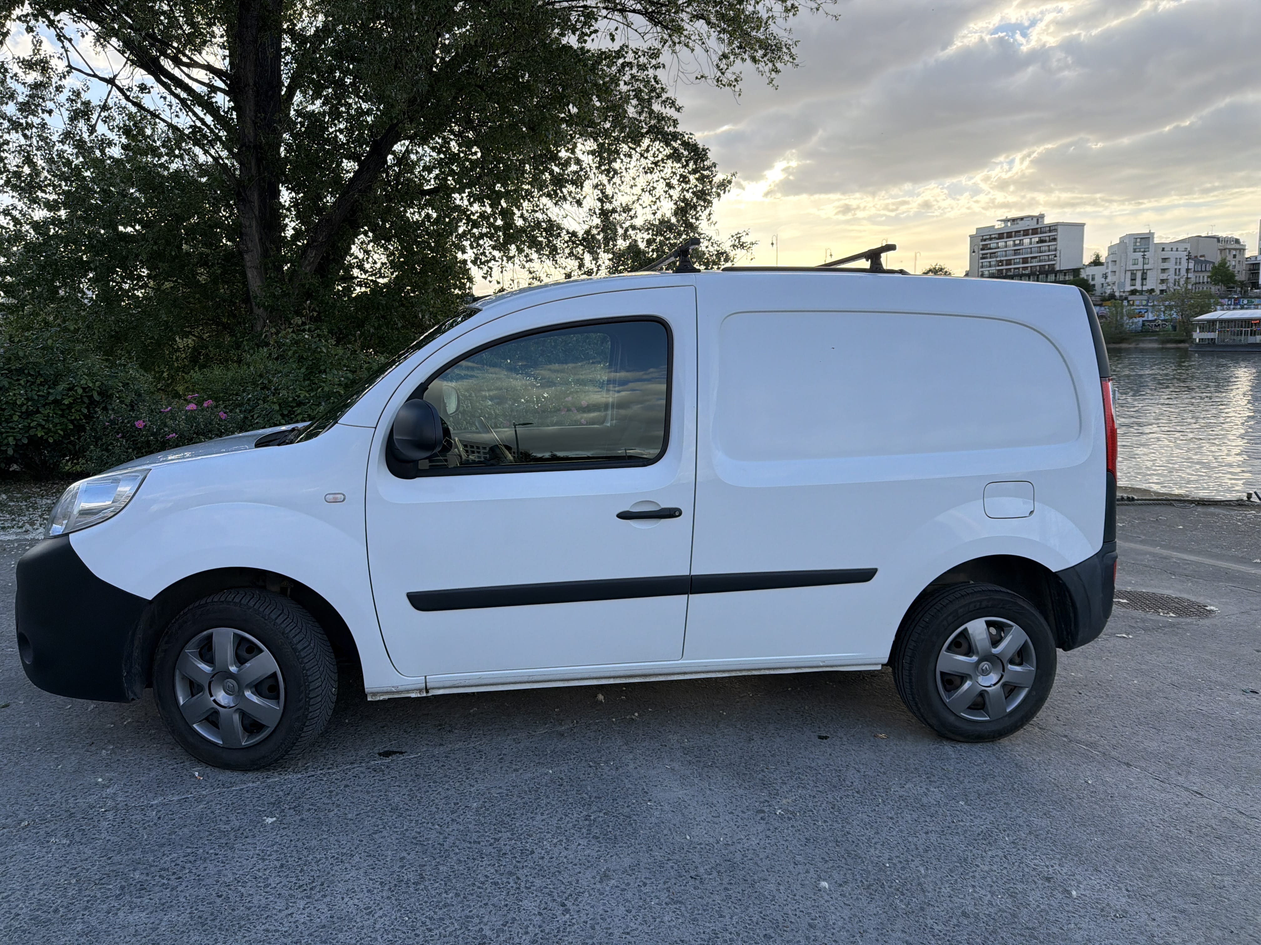 Renault Kangoo Express avec Climatisation