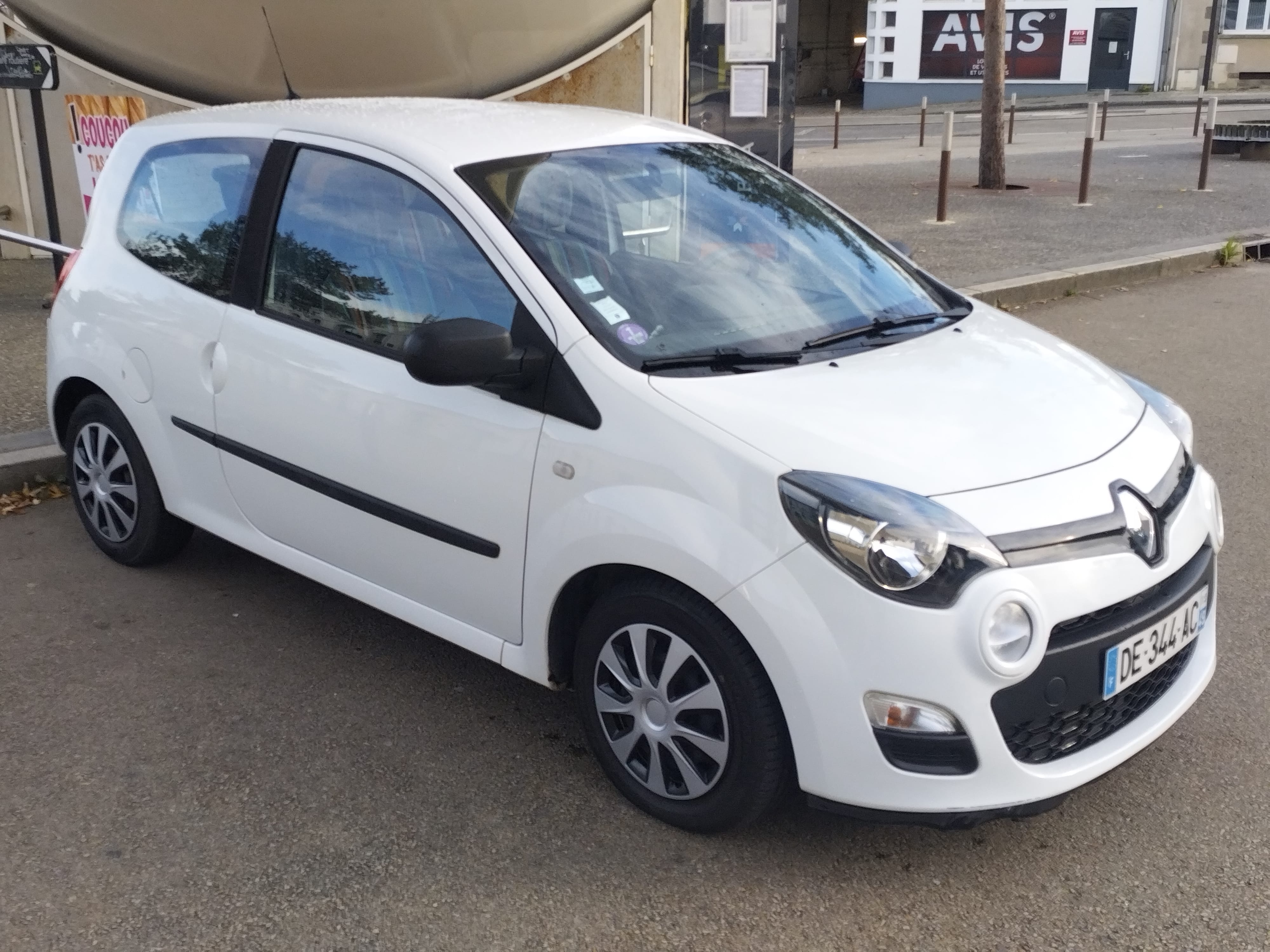 Renault Twingo II, 2014, Essence 95