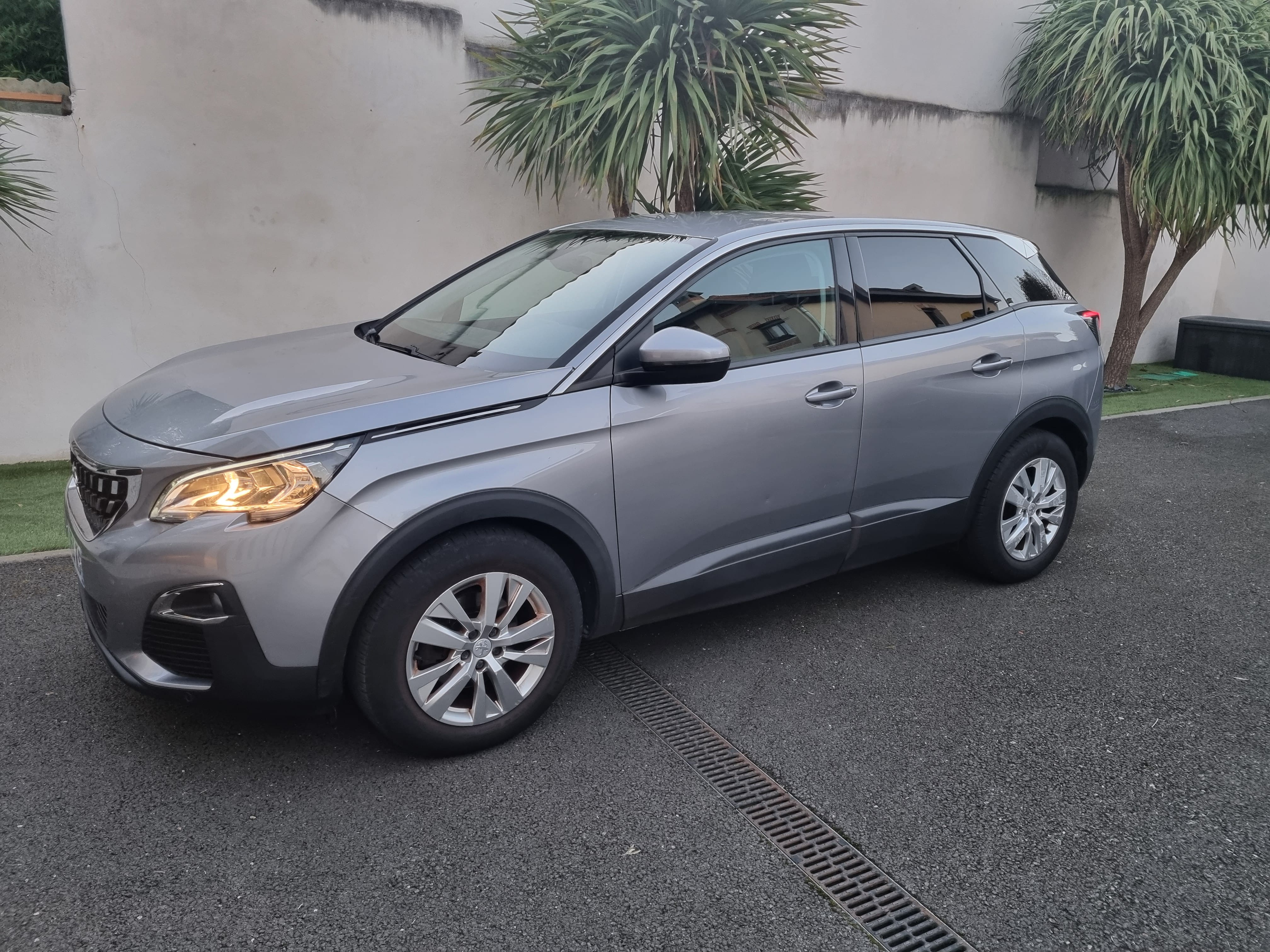 Peugeot 3008 avec Apple CarPlay