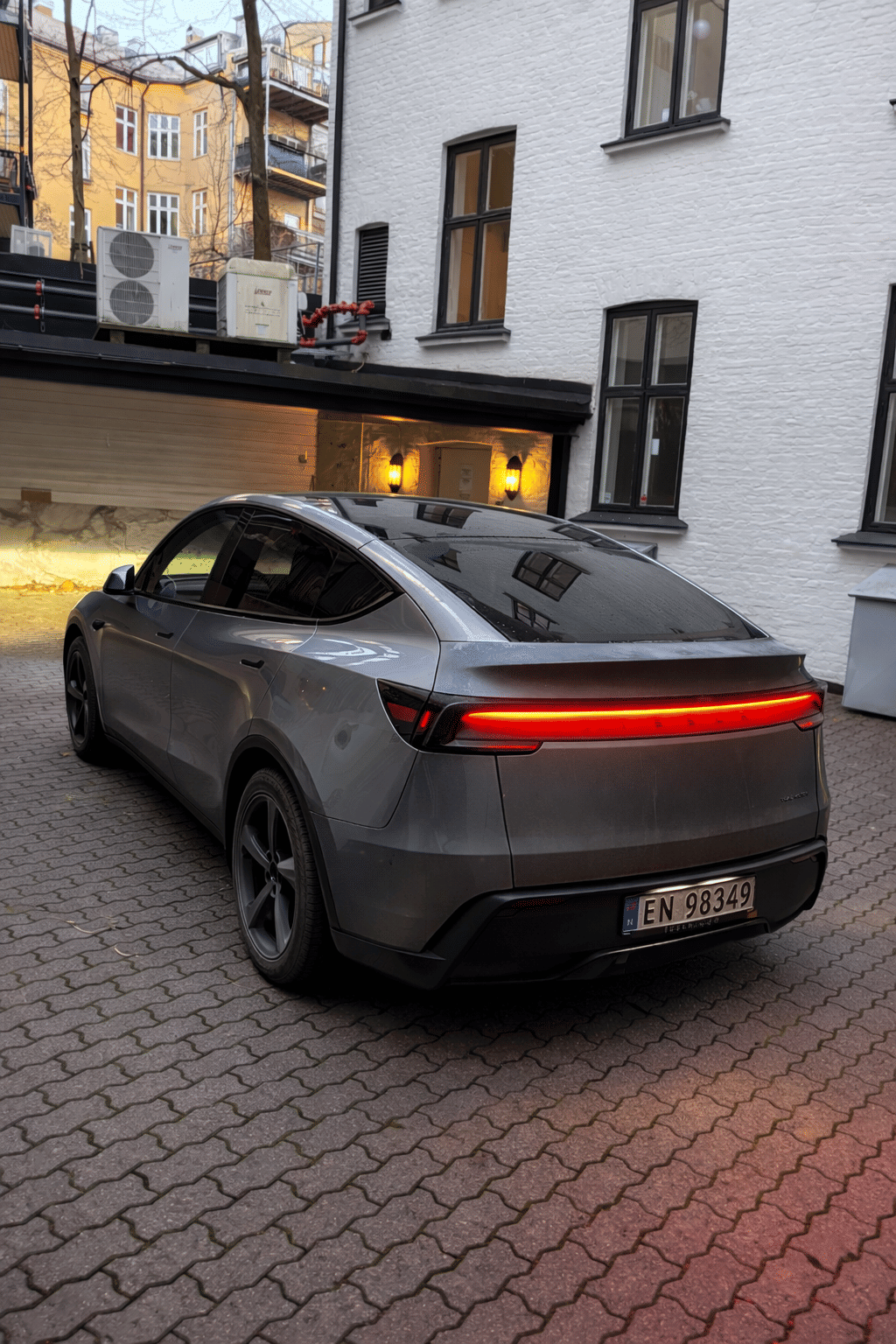 Tesla Model Y Long Range with GPS