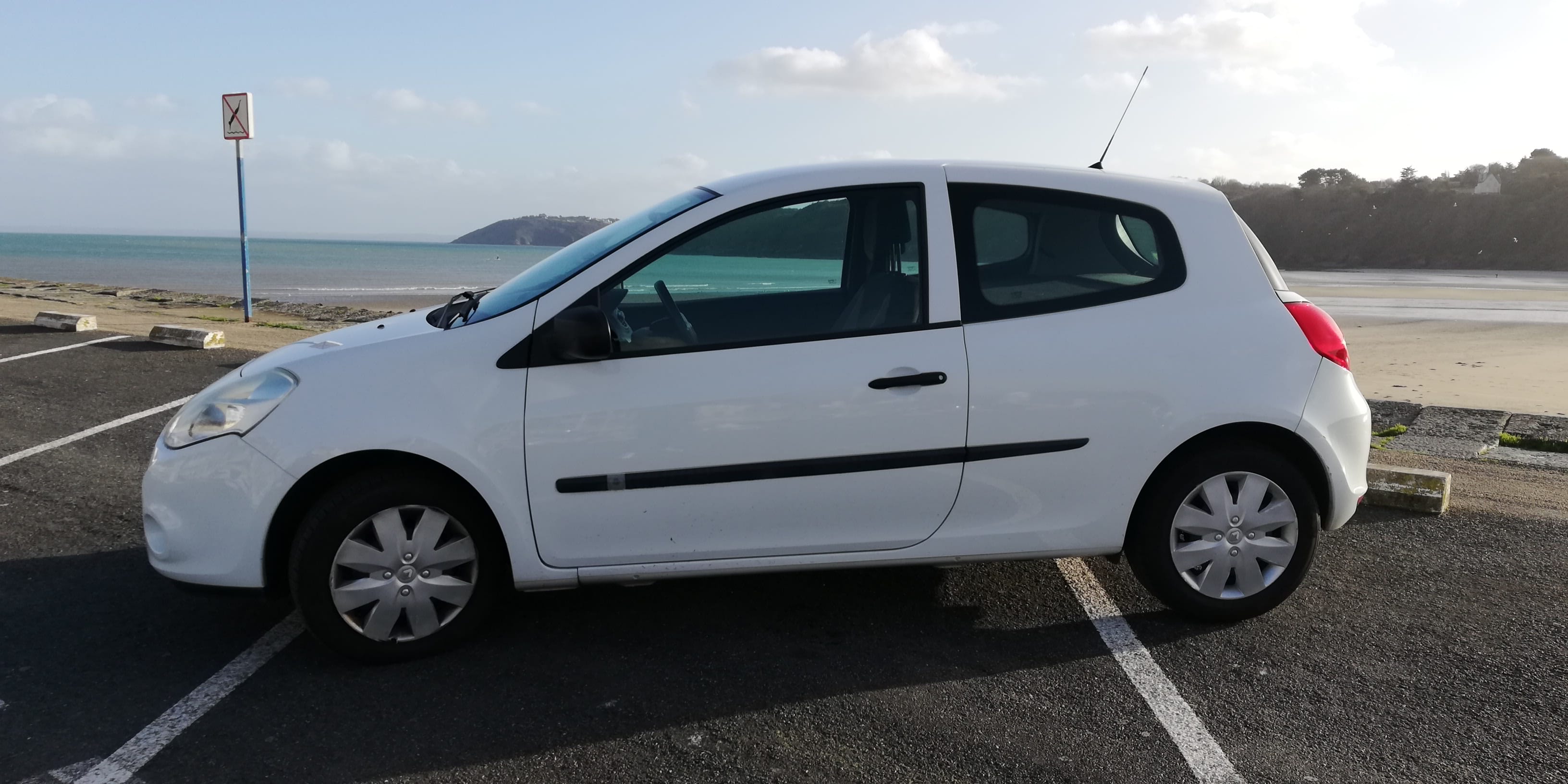 Renault Clio avec Climatisation