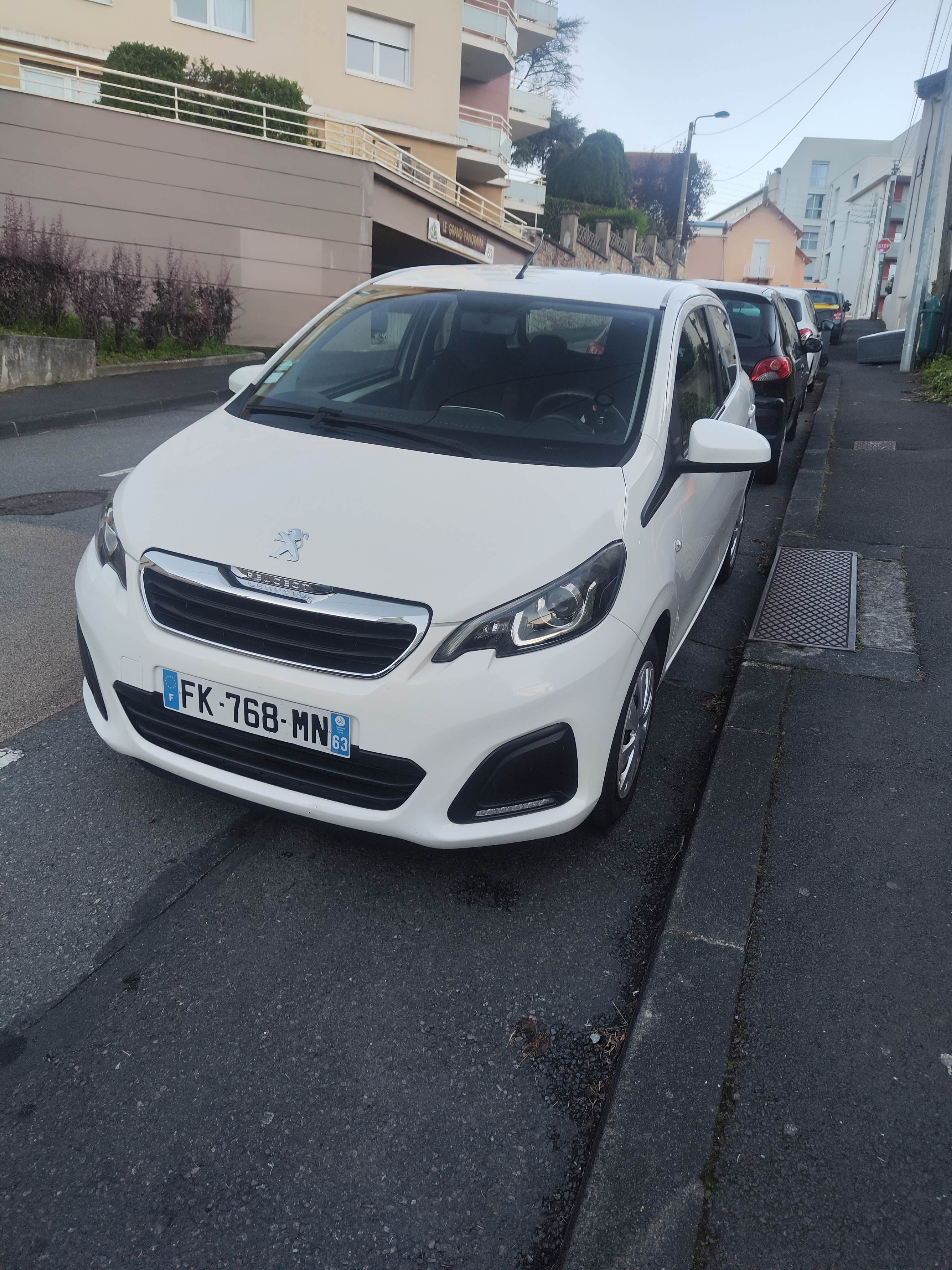 Peugeot 108, 2015, Essence 95