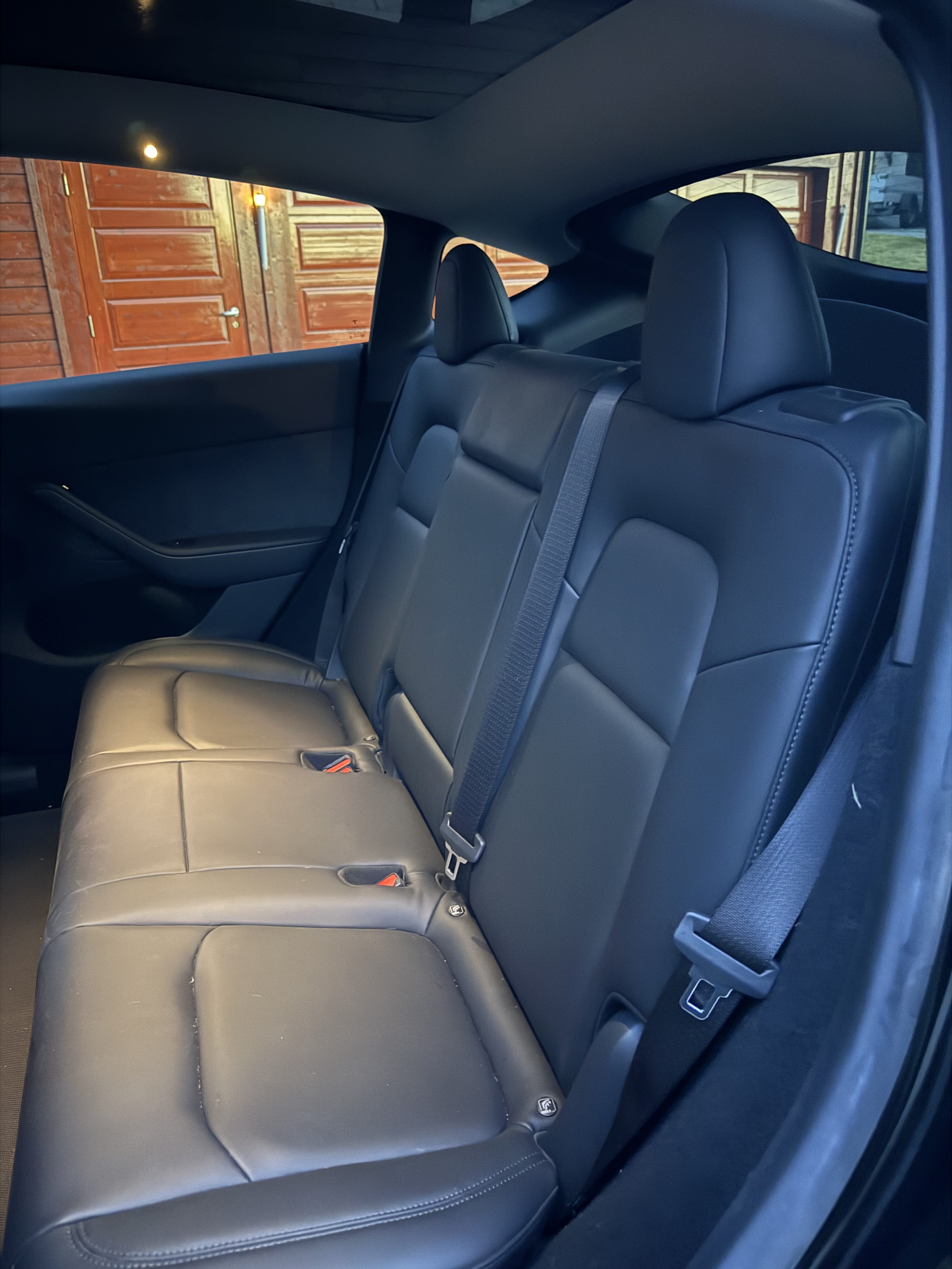 Tesla Model Y Performance med Firehjulstrekk