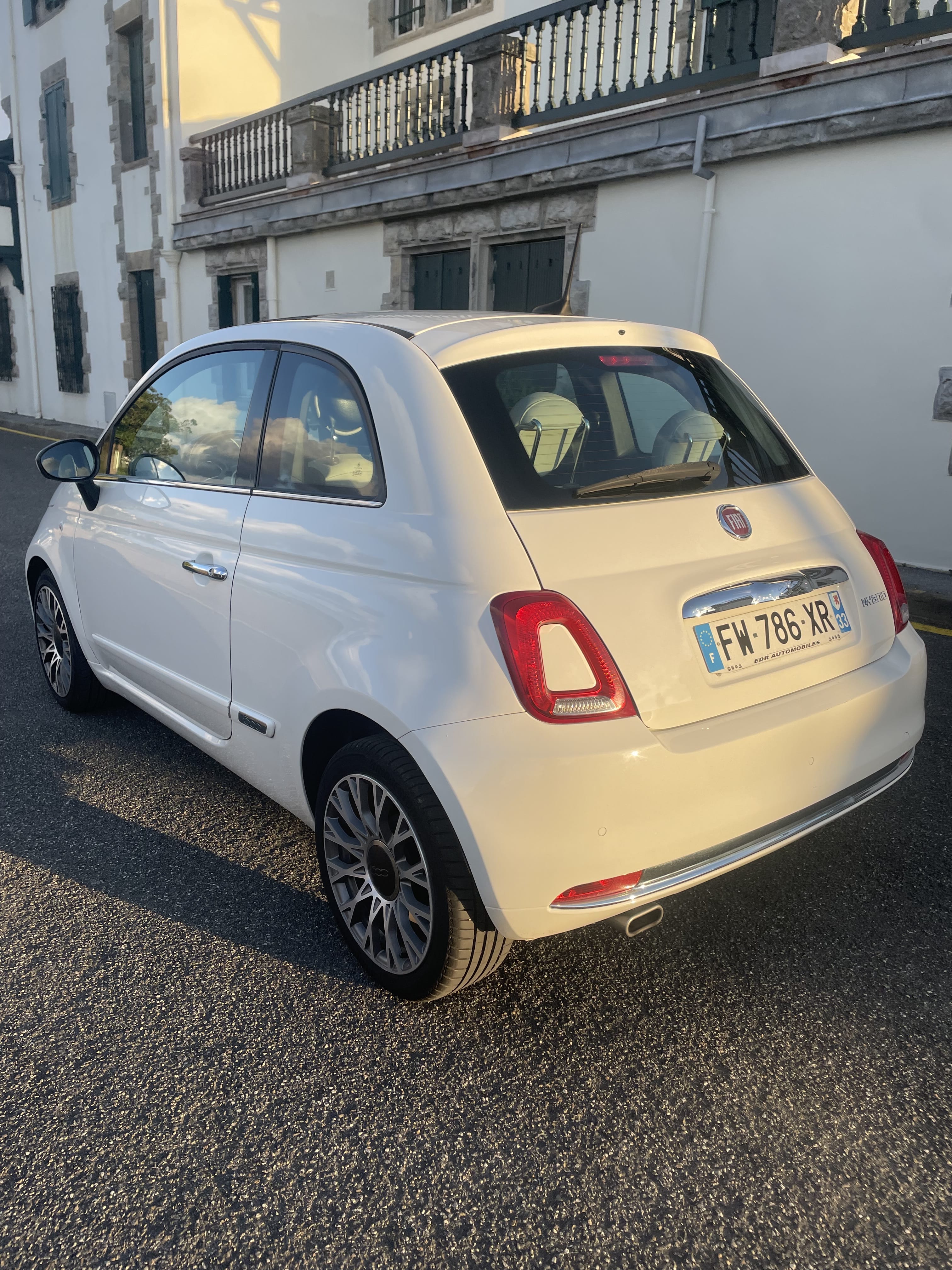 Fiat 500 Hybride with Air conditioning